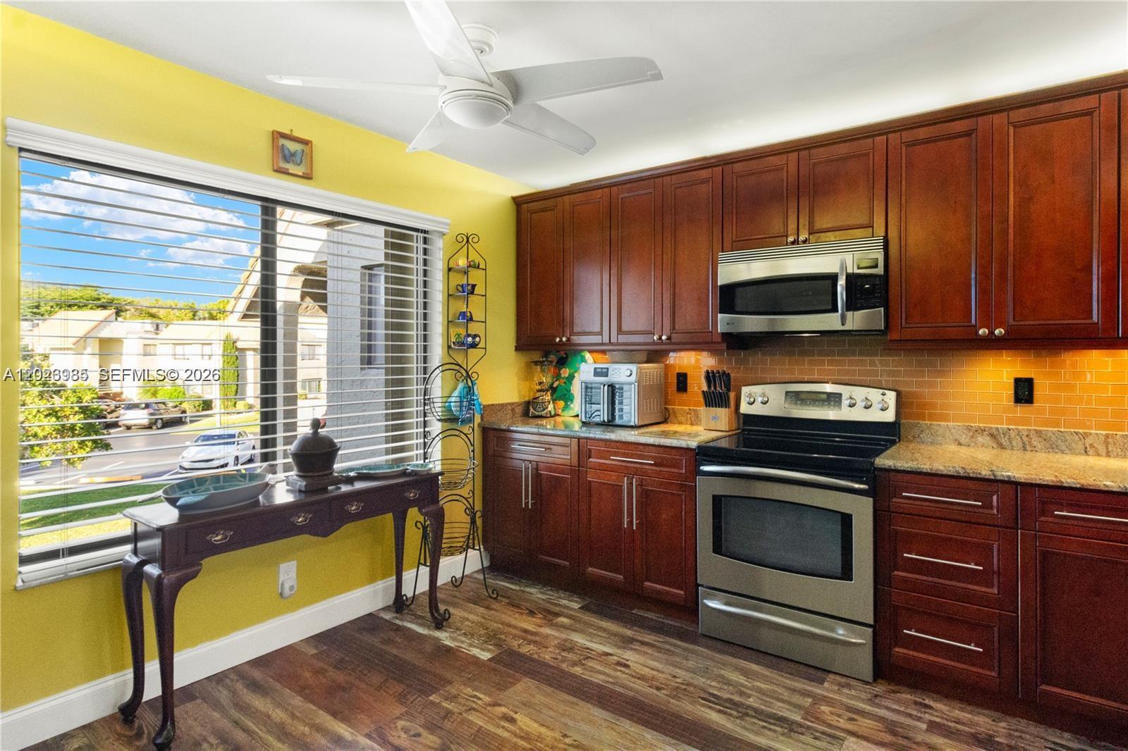 5519 Fairway Park Drive