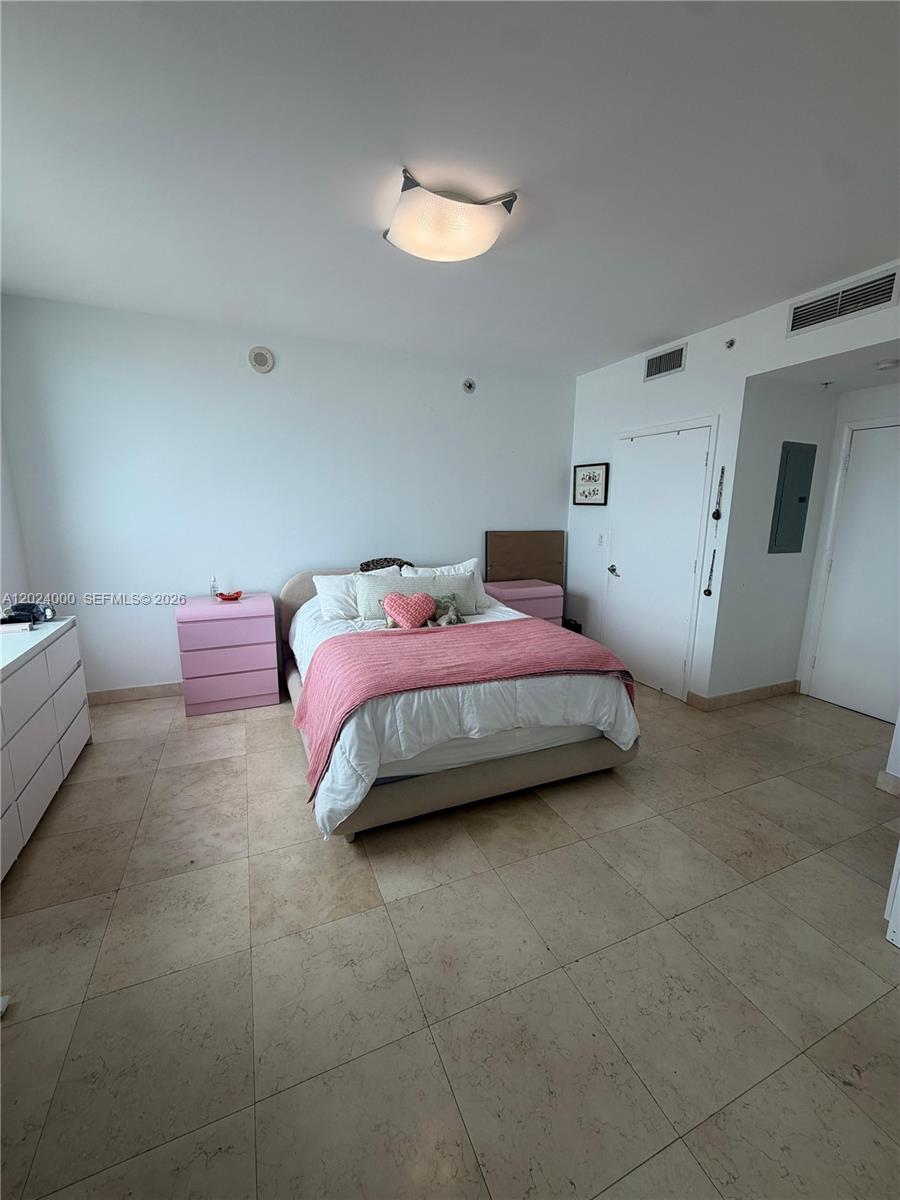 90 SW 3rd Street