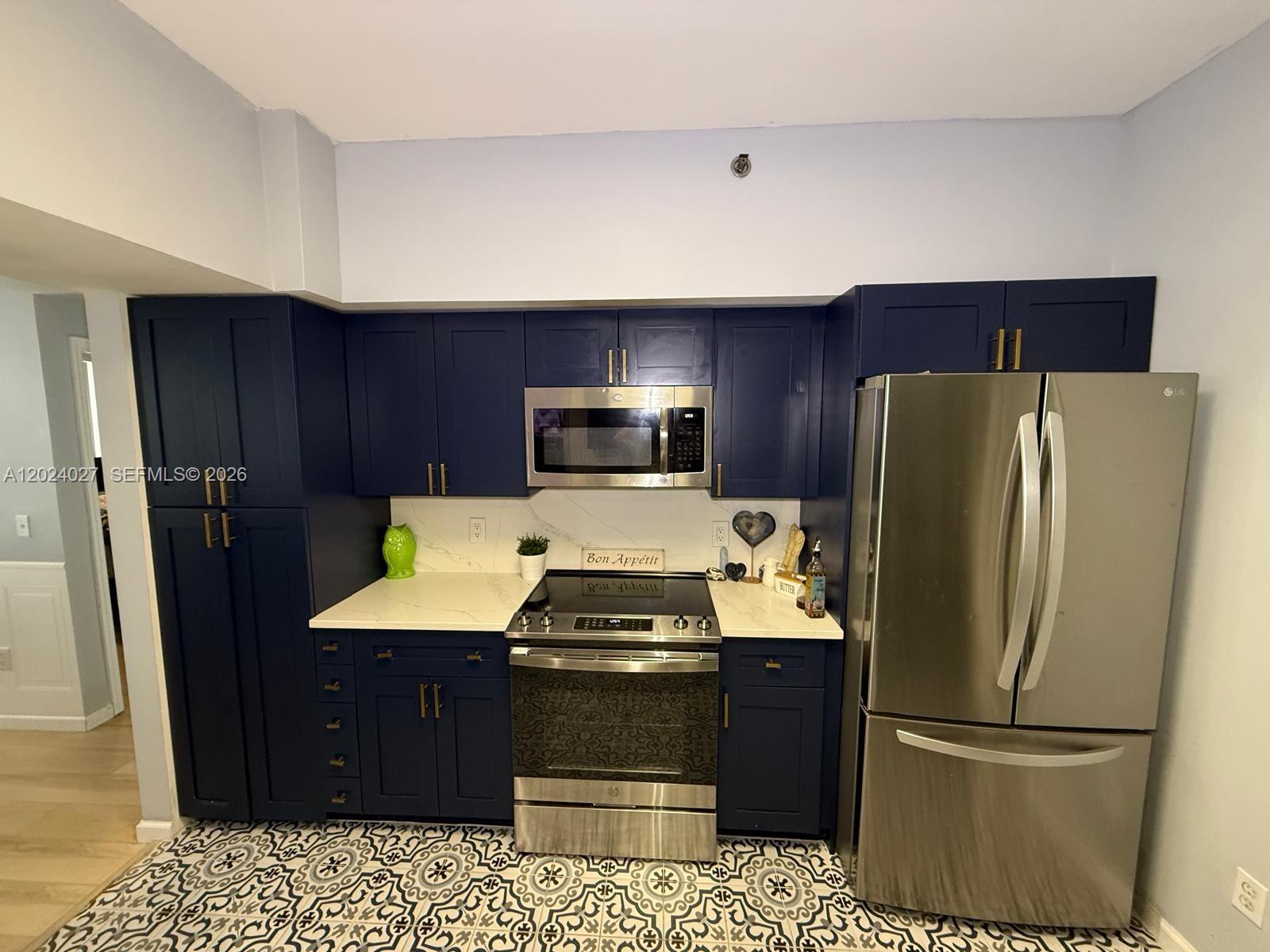 3215 NE 184th Street