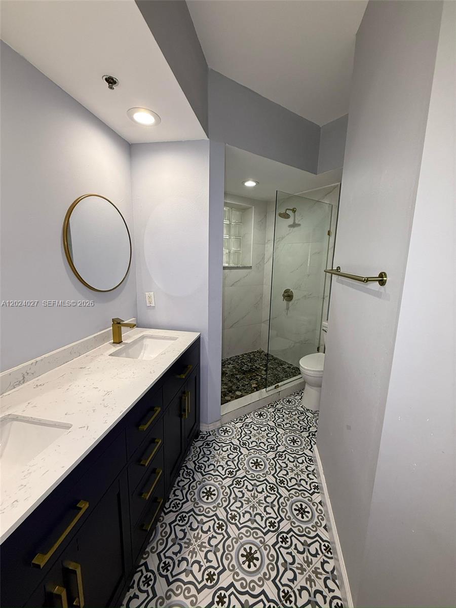3215 NE 184th Street