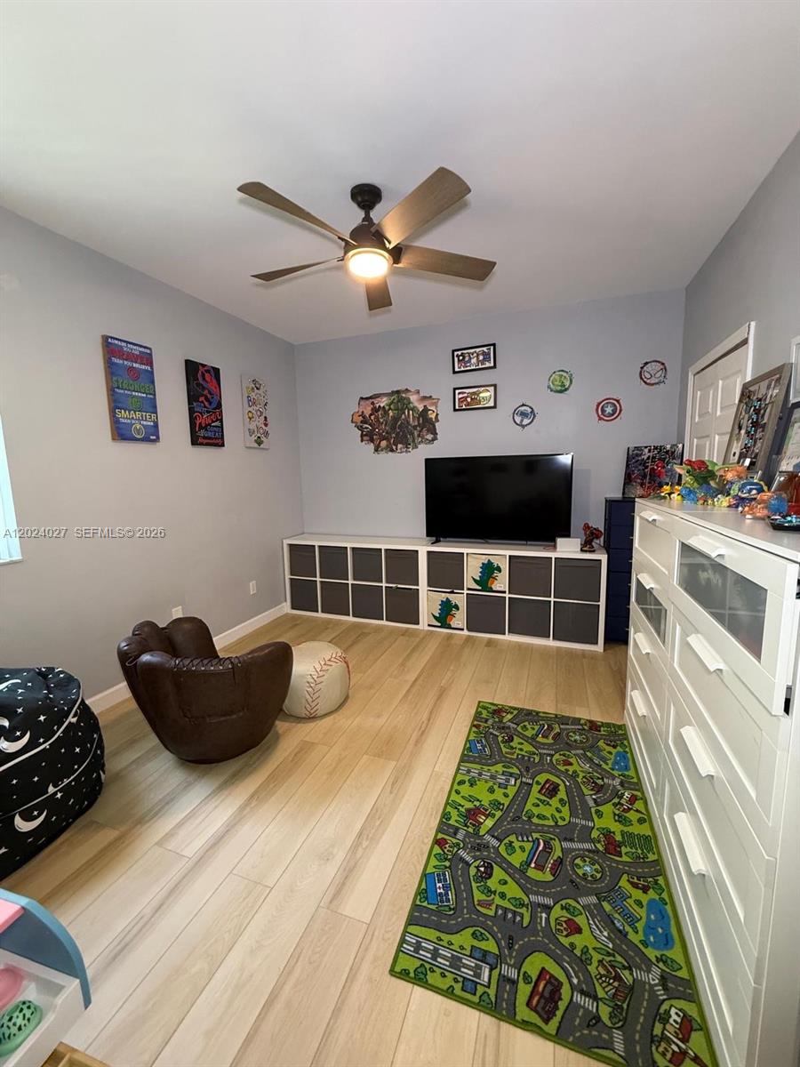 3215 NE 184th Street