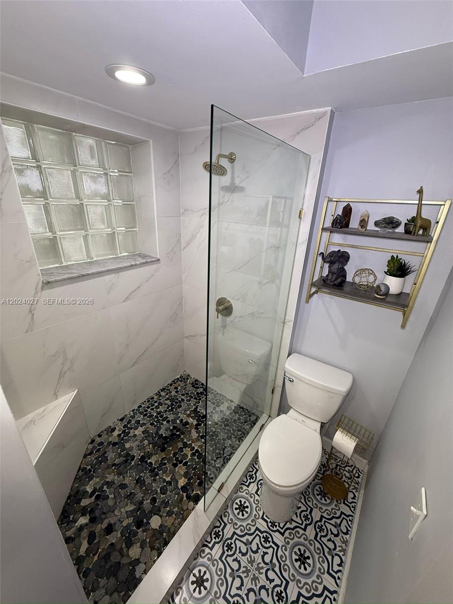 3215 NE 184th Street