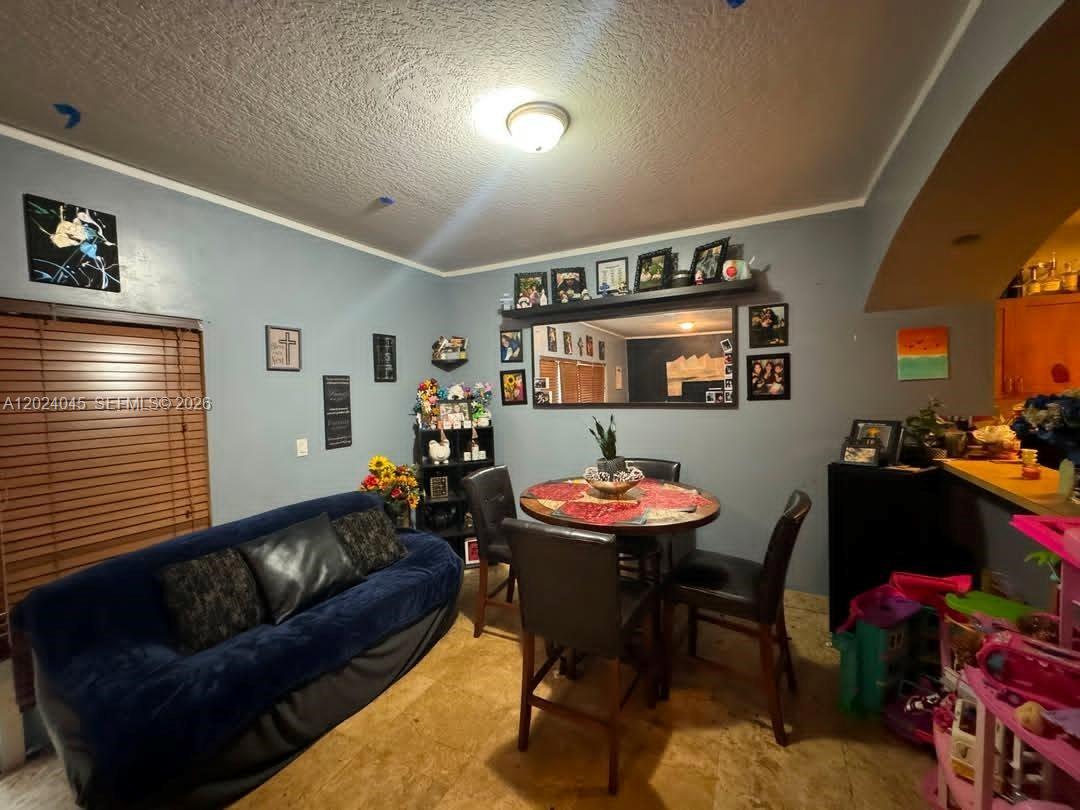 901 SW 6th Court