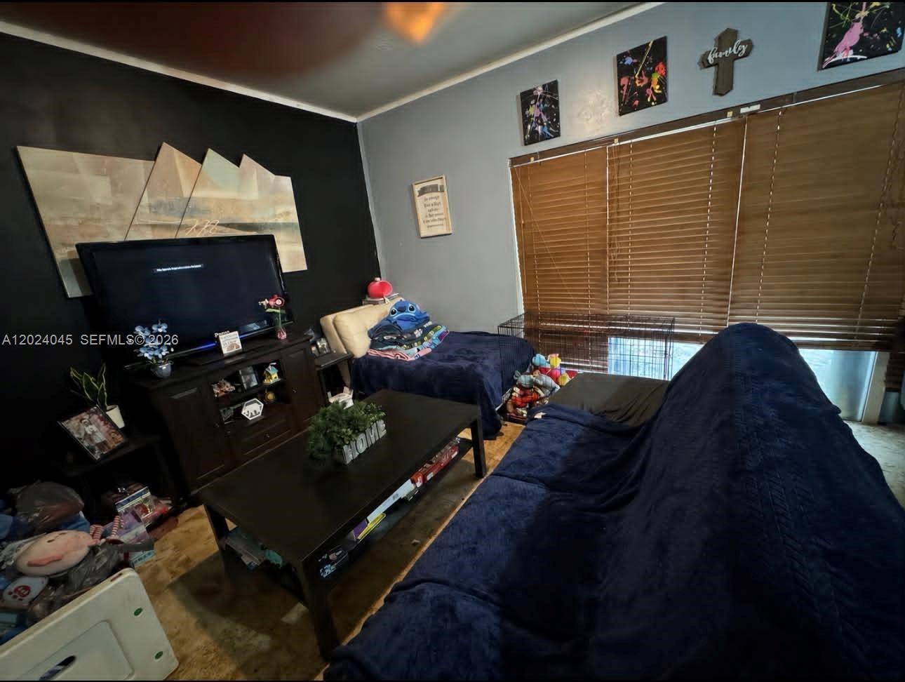 901 SW 6th Court