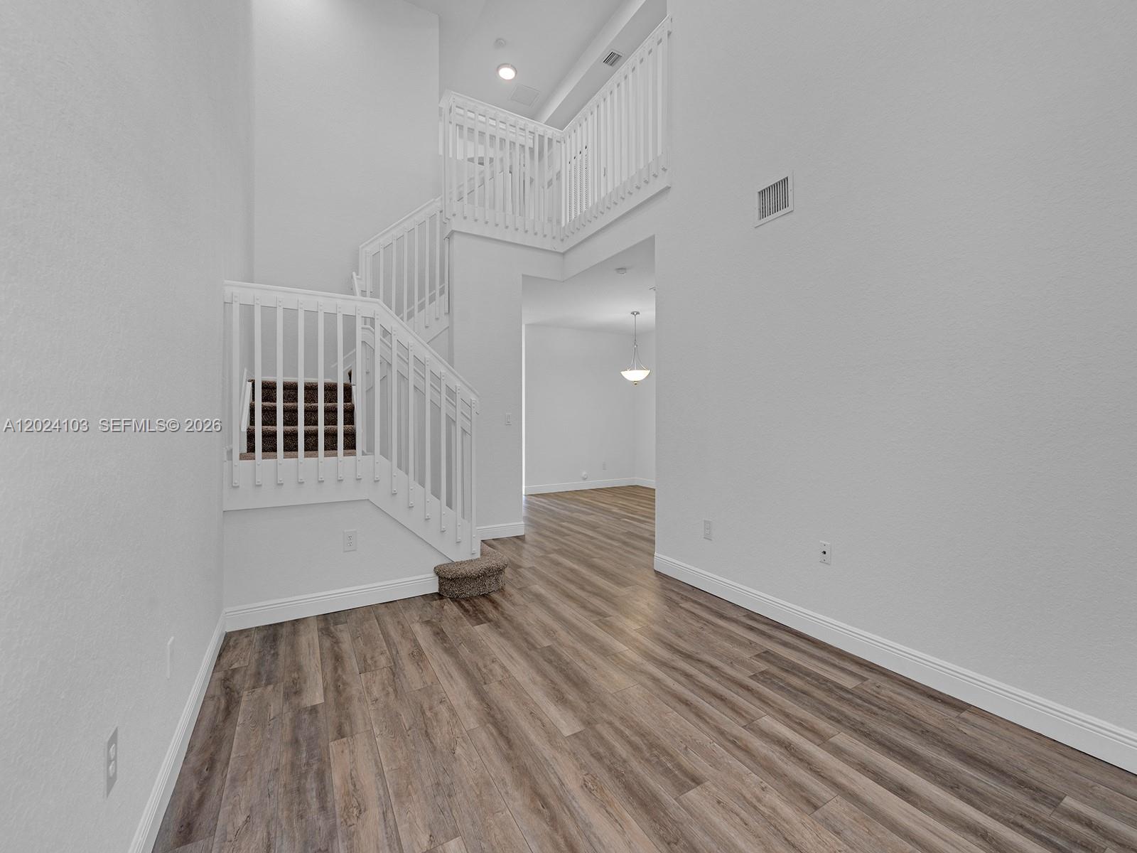 2560 SE 15th Court