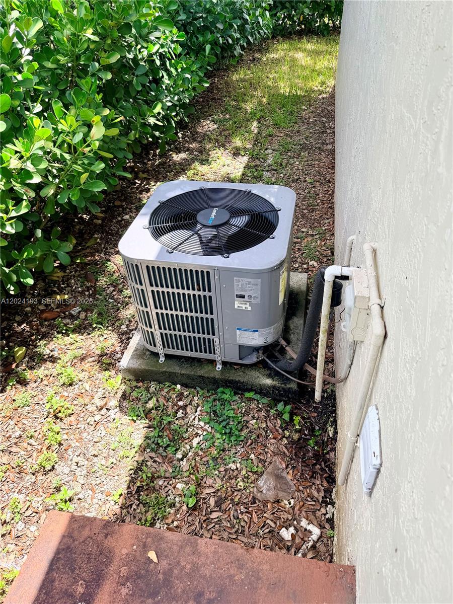 408 NW 12th Street