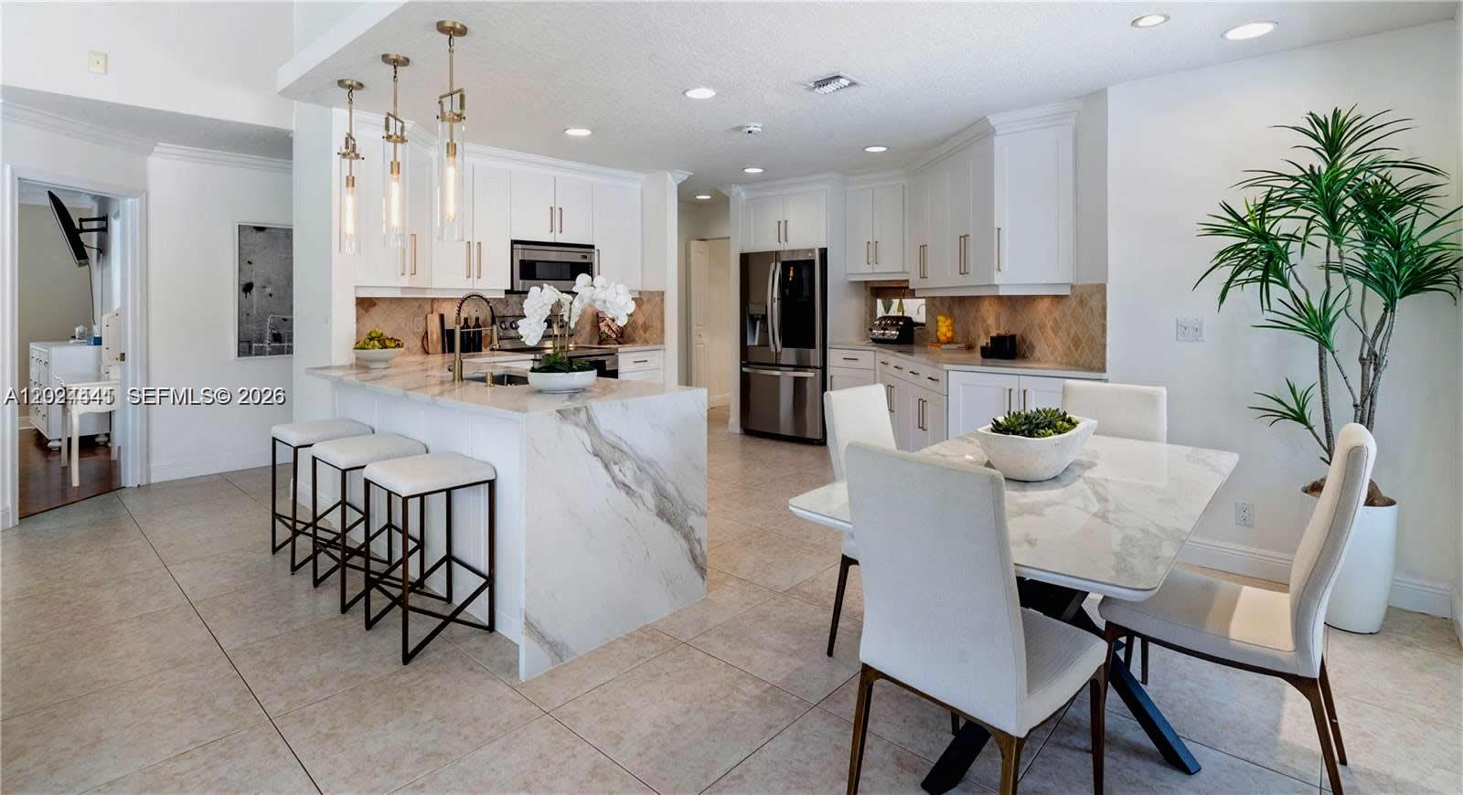 2900 NW 25th Way