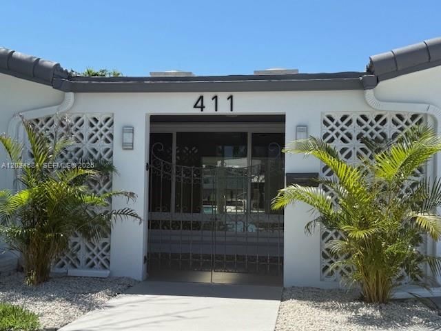 411 SE 6th Avenue