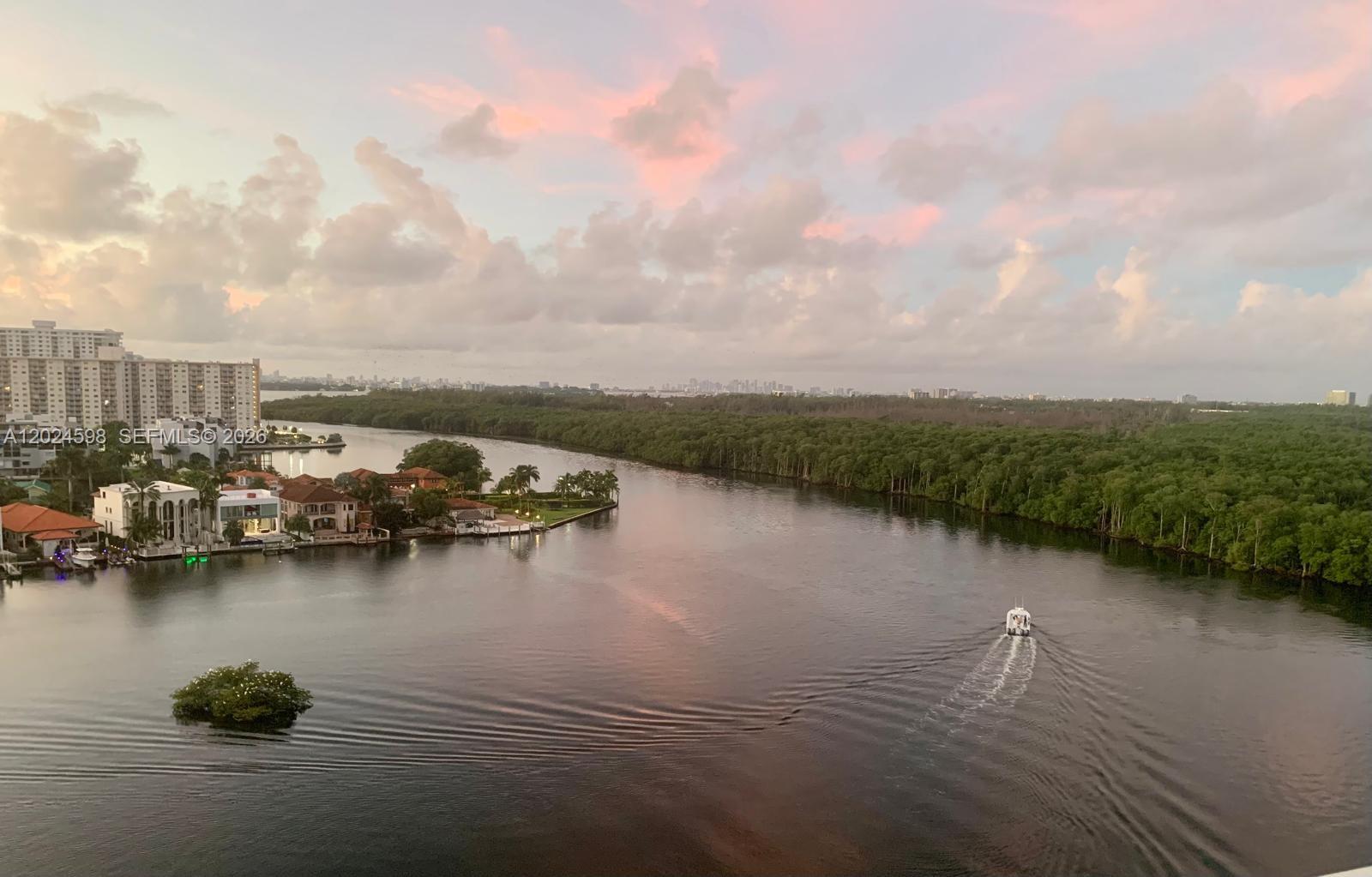 400 Sunny Isles Boulevard