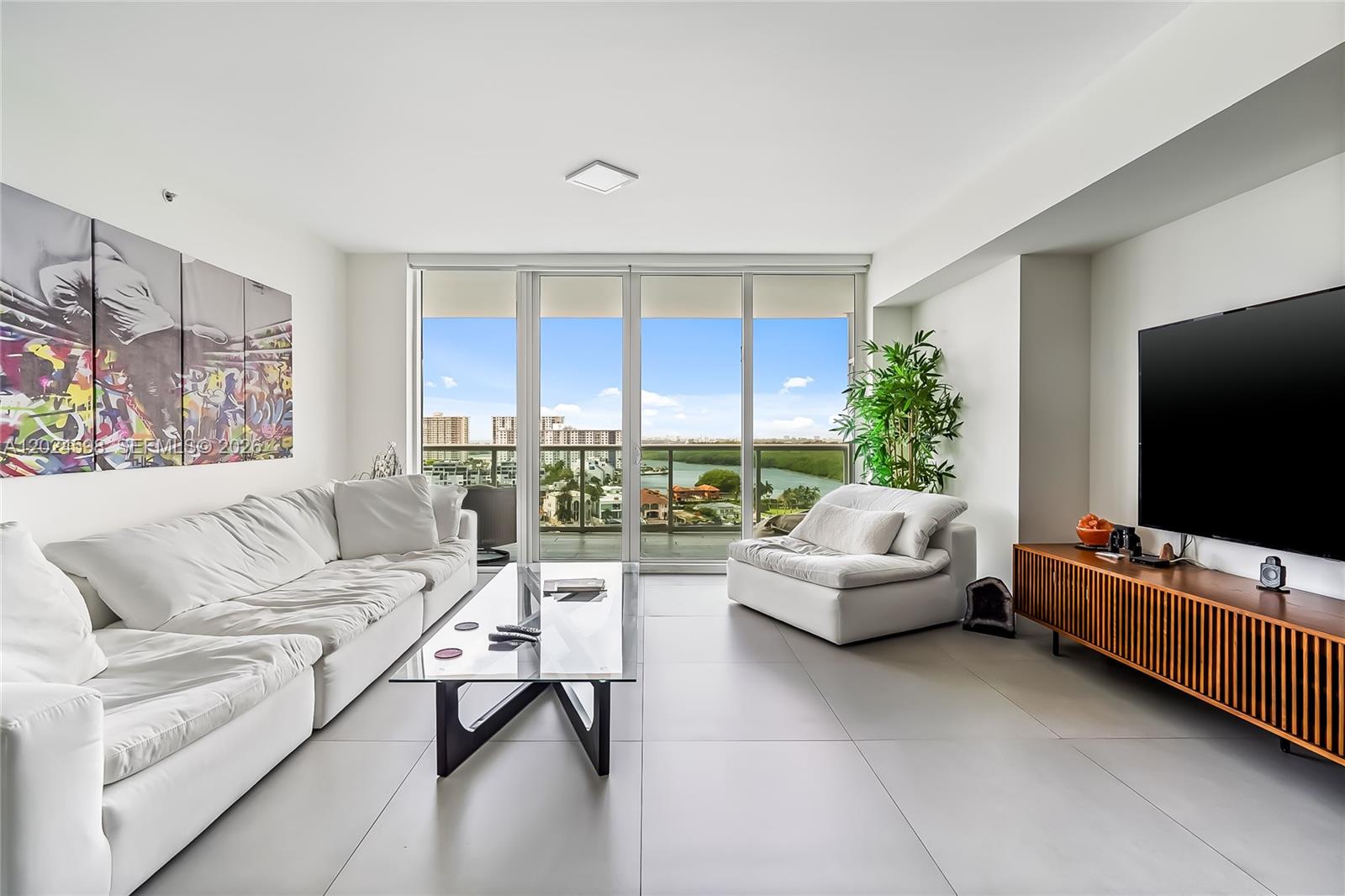 400 Sunny Isles Boulevard