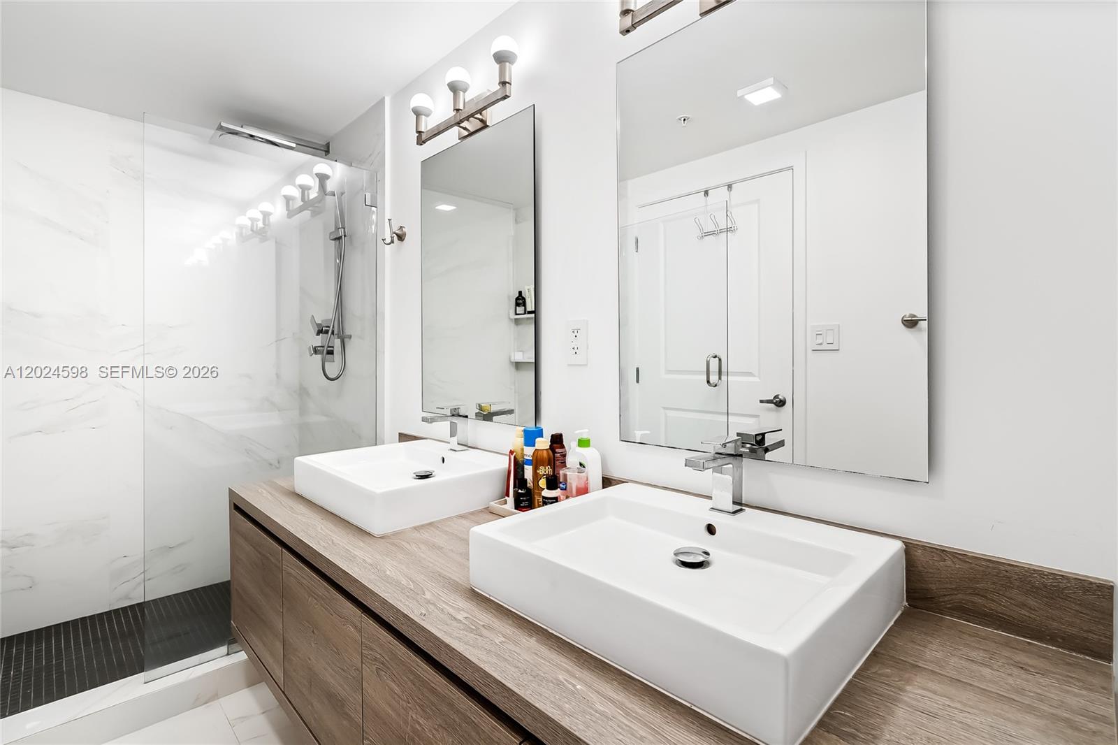 400 Sunny Isles Boulevard