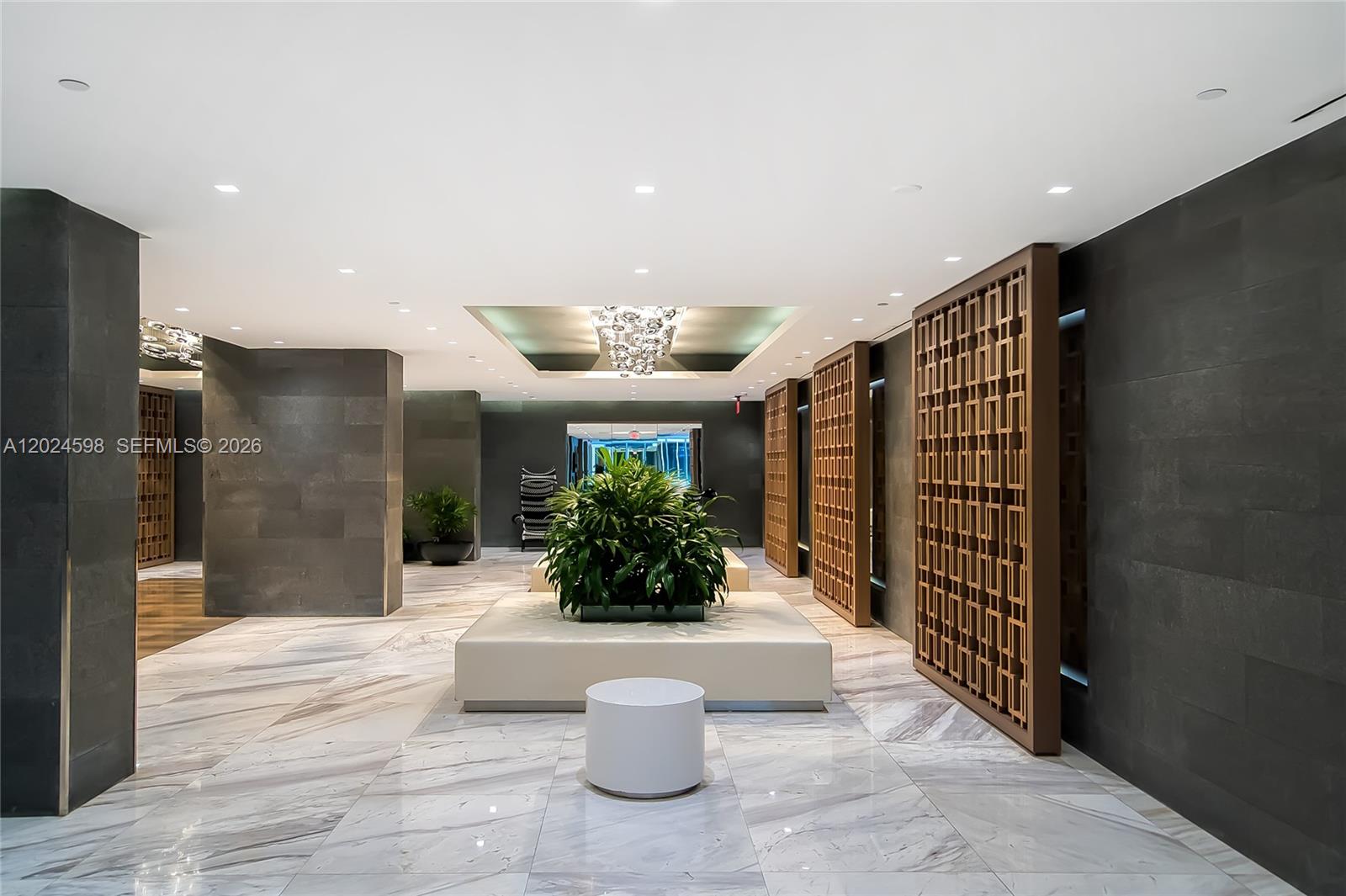 400 Sunny Isles Boulevard