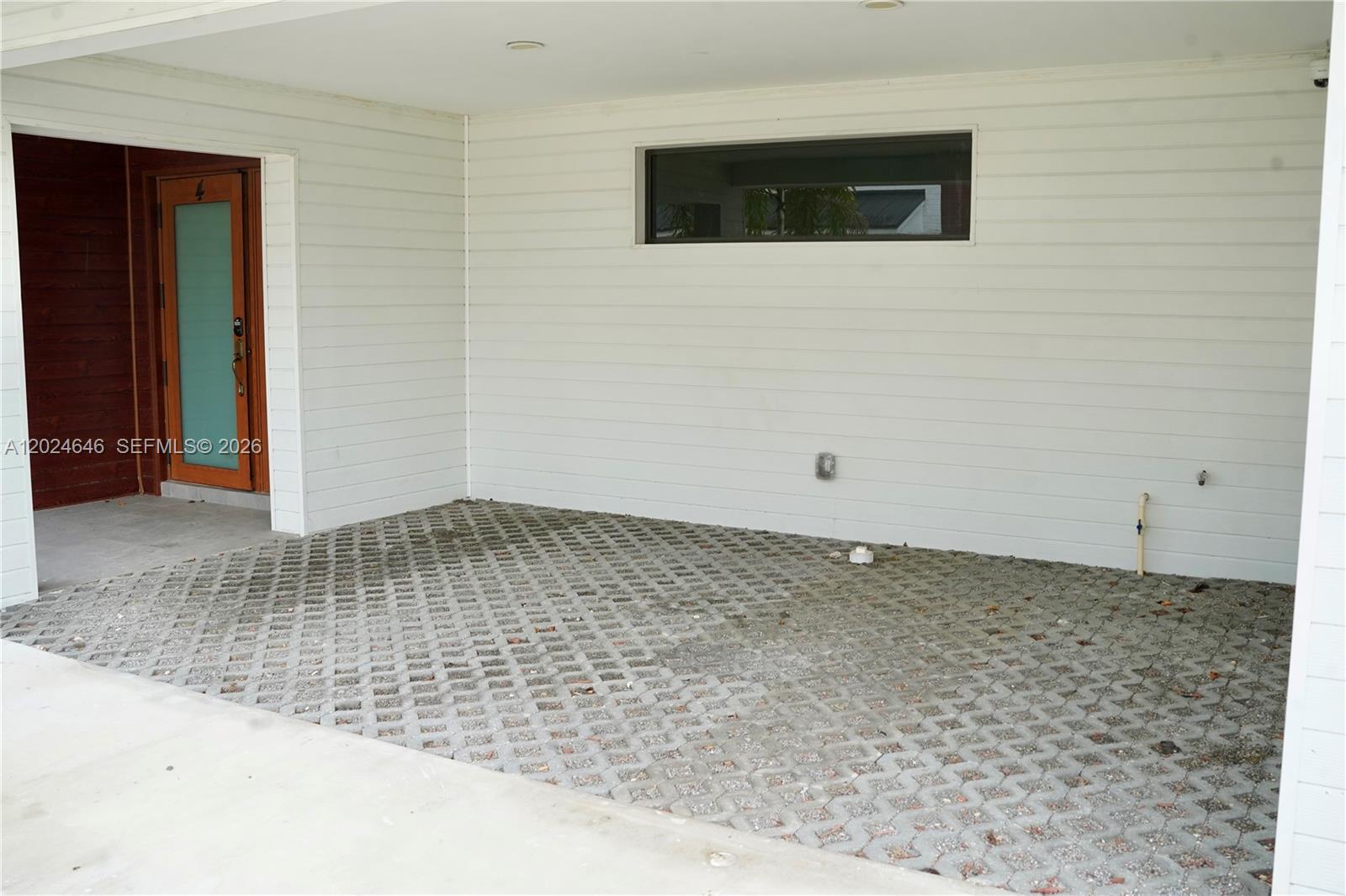958 NW 10th Street
