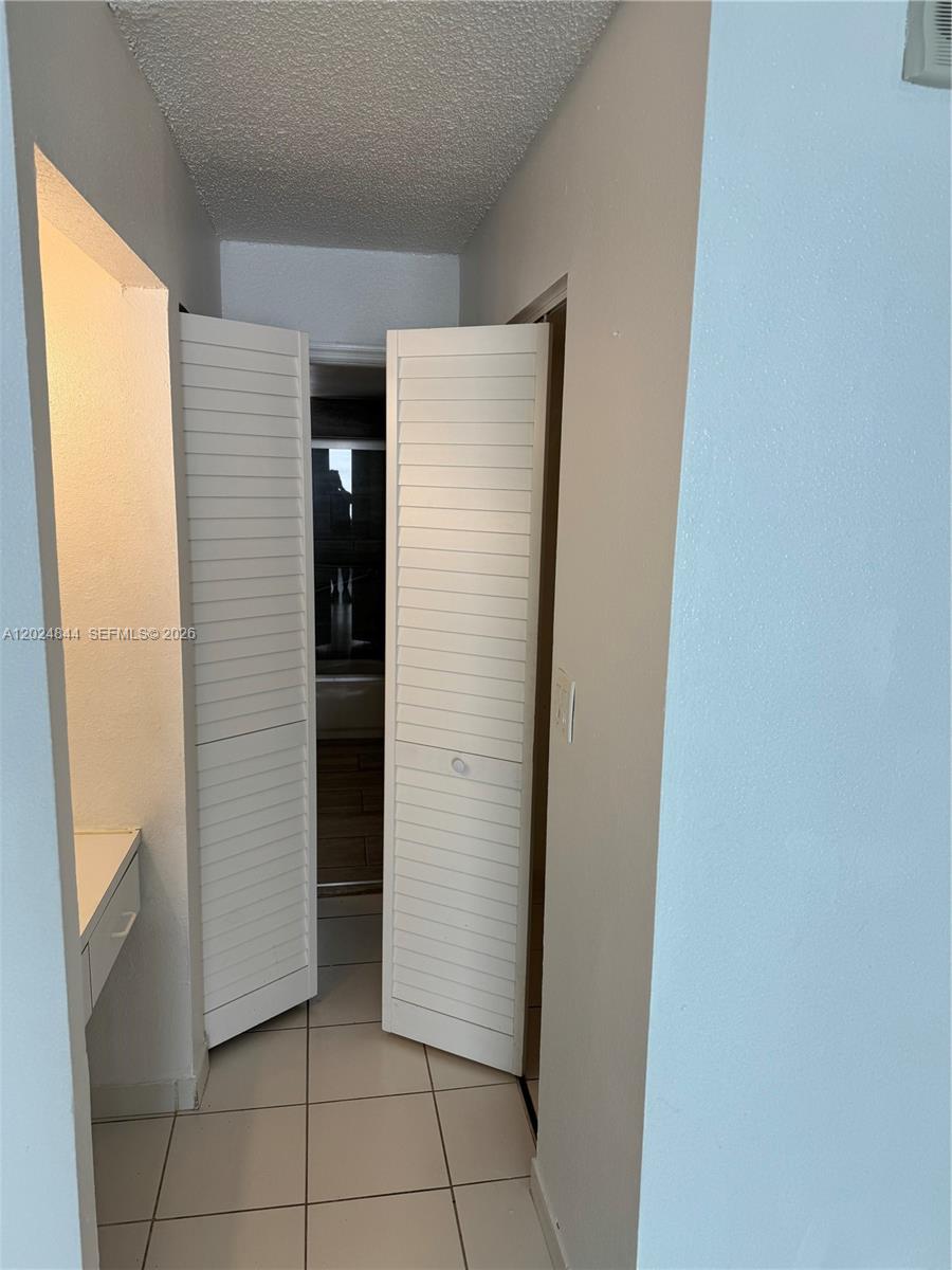 2903 N Miami Beach Boulevard