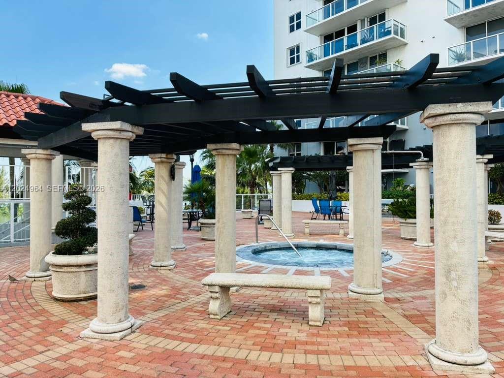 5085 NW 7th Street