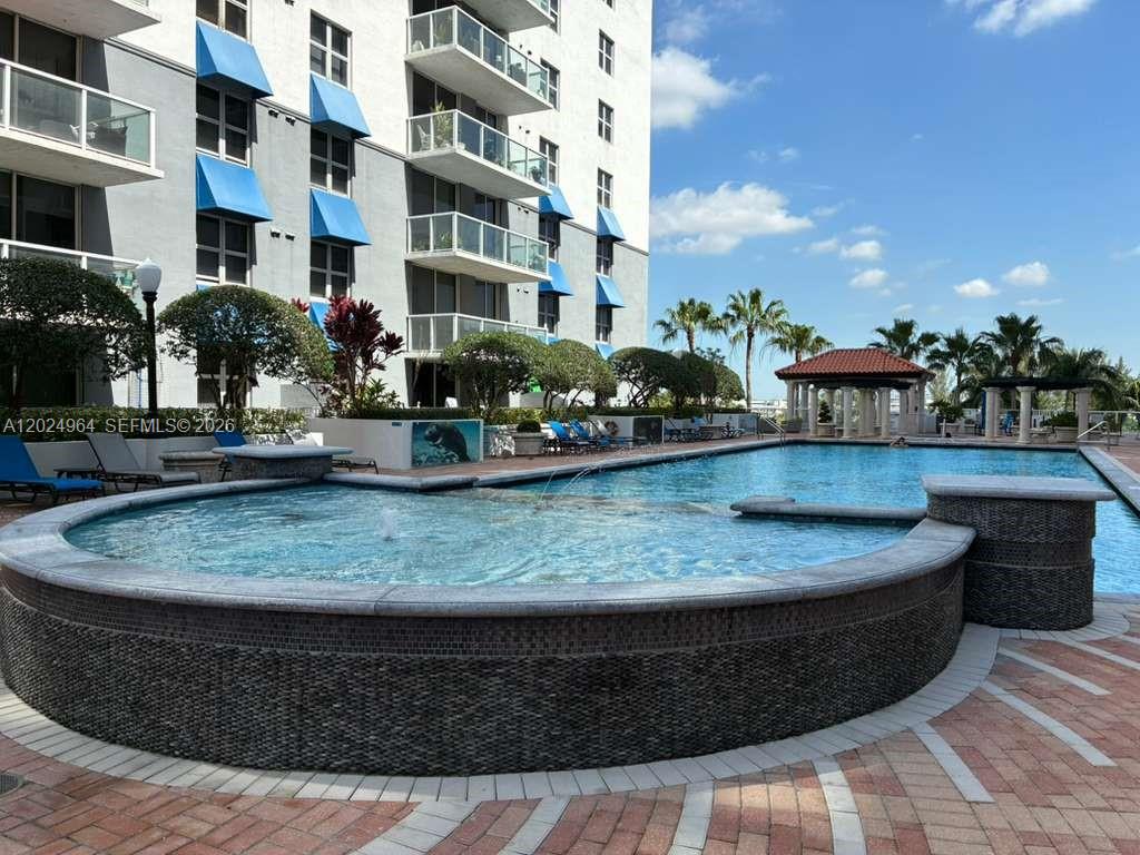 5085 NW 7th Street