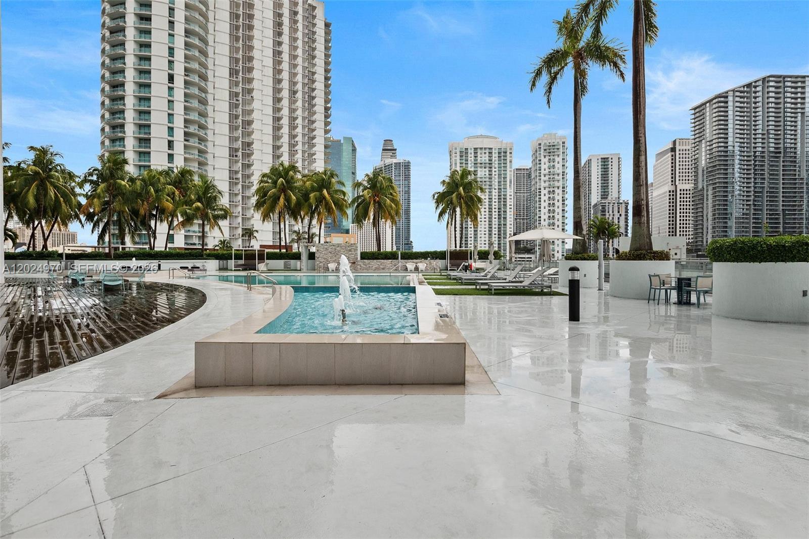 90 SW 3rd Street