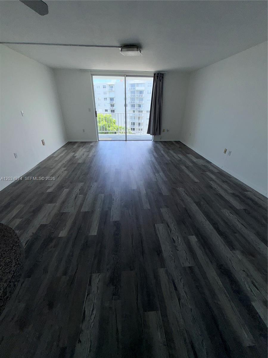 1470 NE 125th Terrace