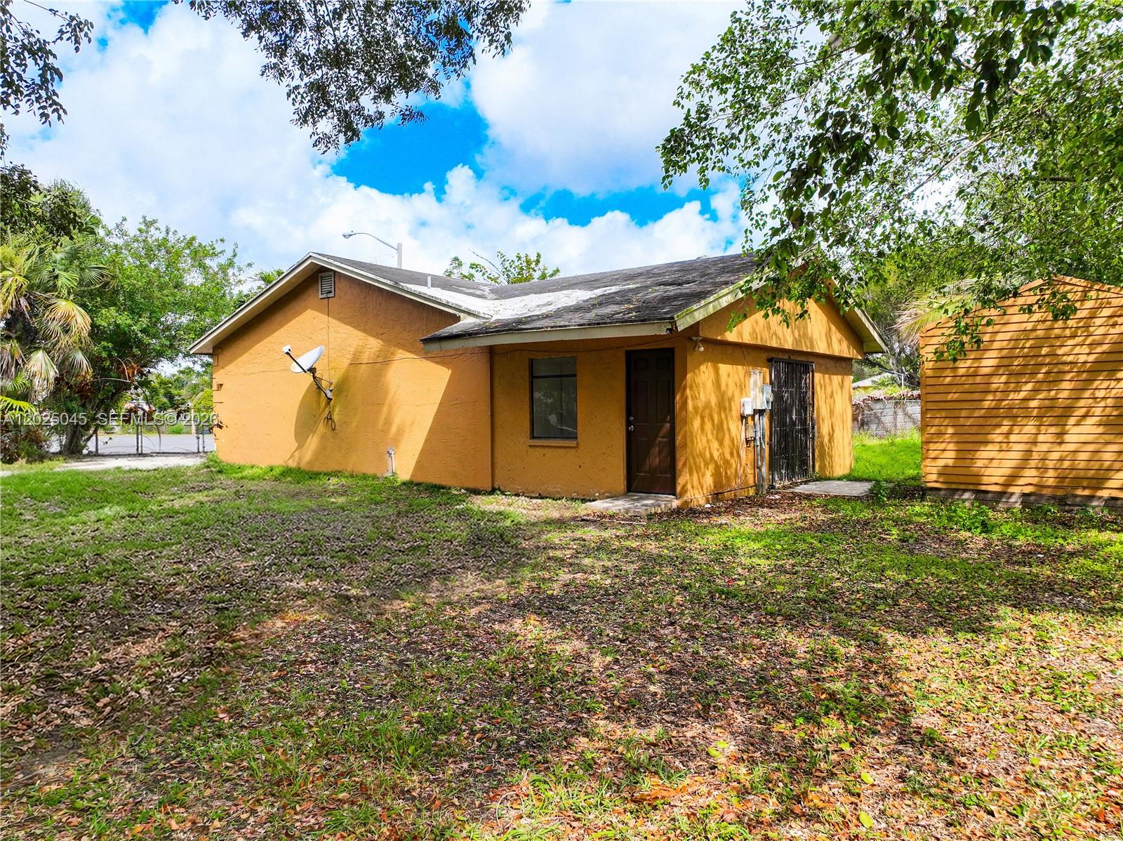 1664 SW 2nd Court