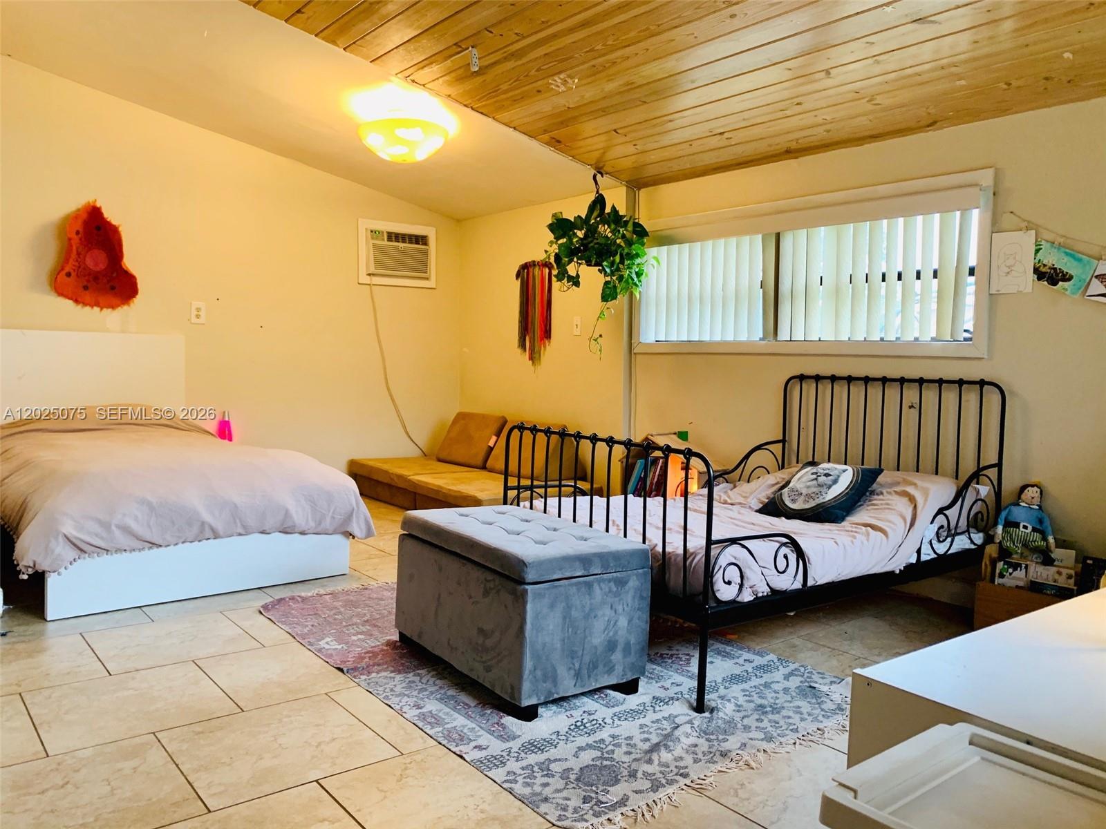 9910 Bahama Drive