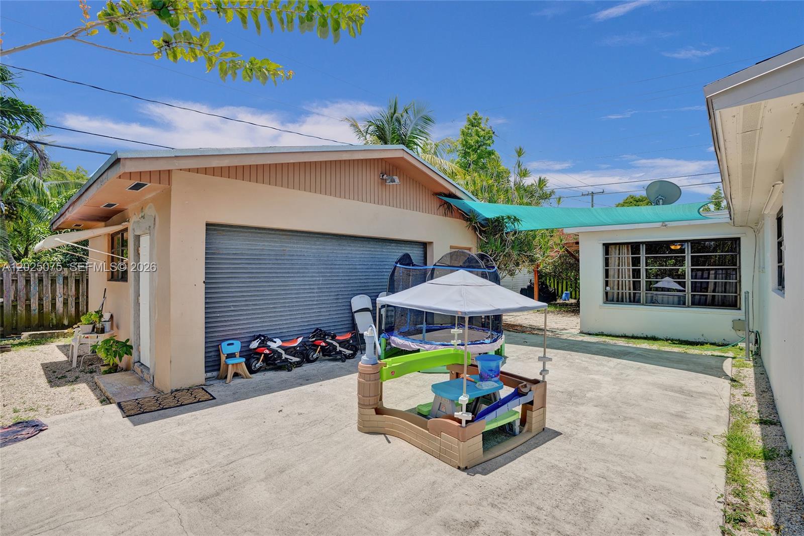 9910 Bahama Drive