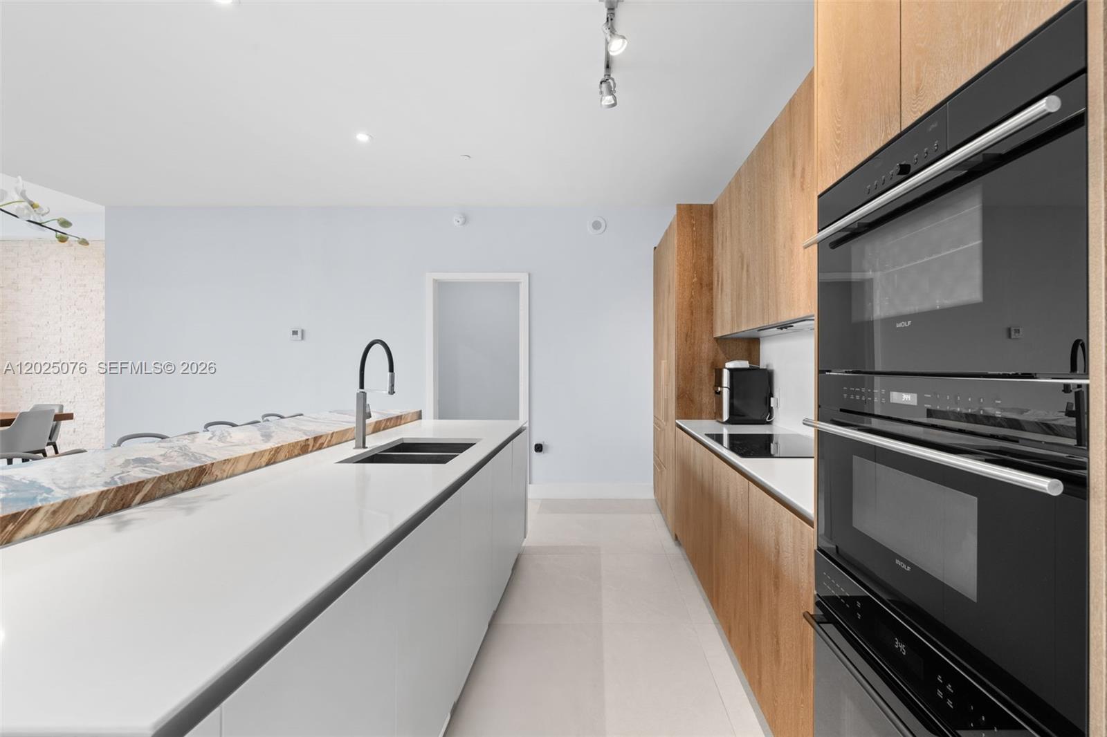 650 NE 32nd Street