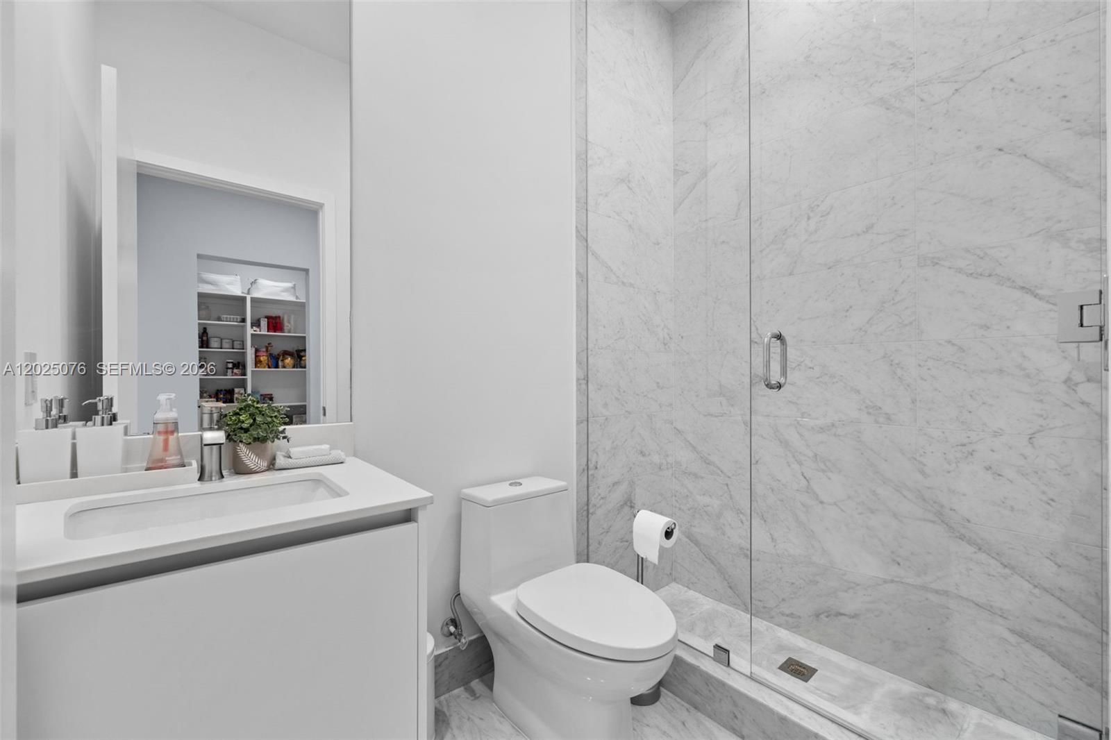 650 NE 32nd Street