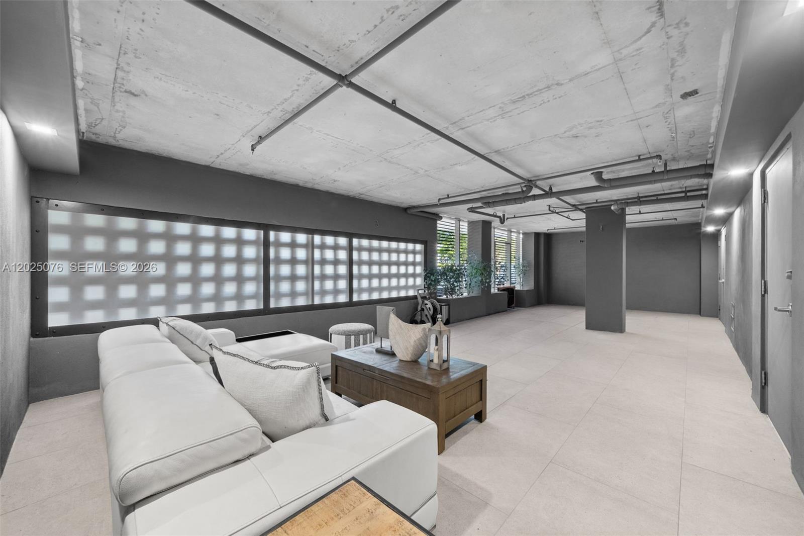 650 NE 32nd Street