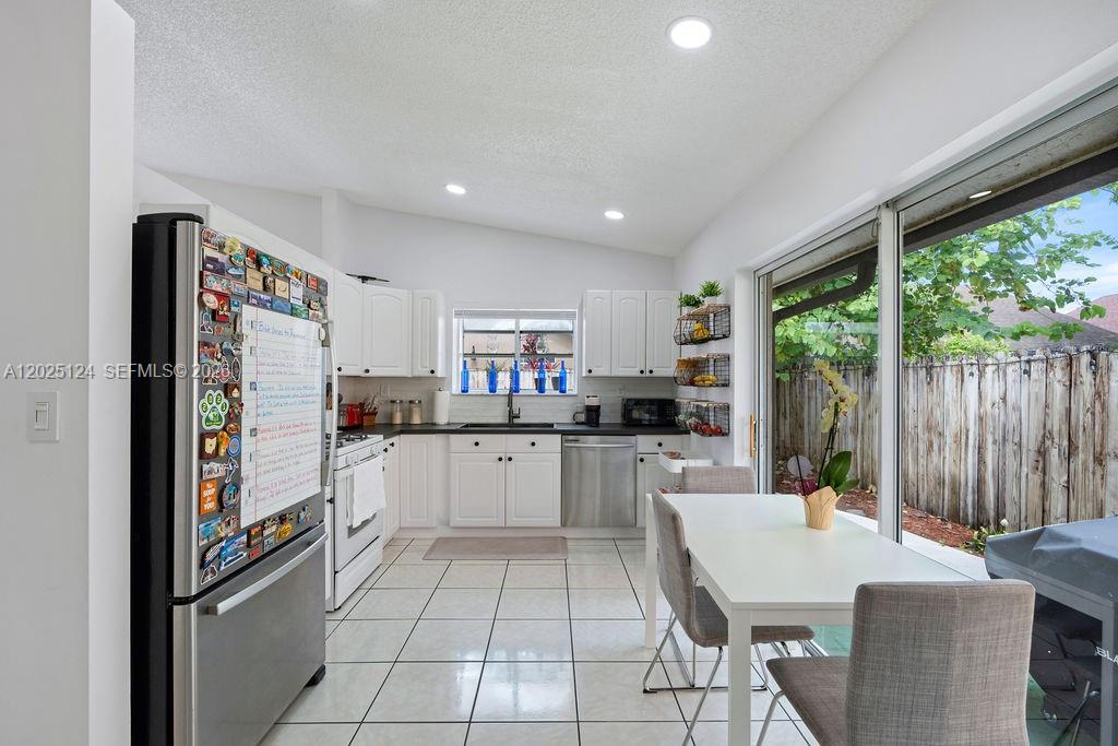 19080 NW 77th Court