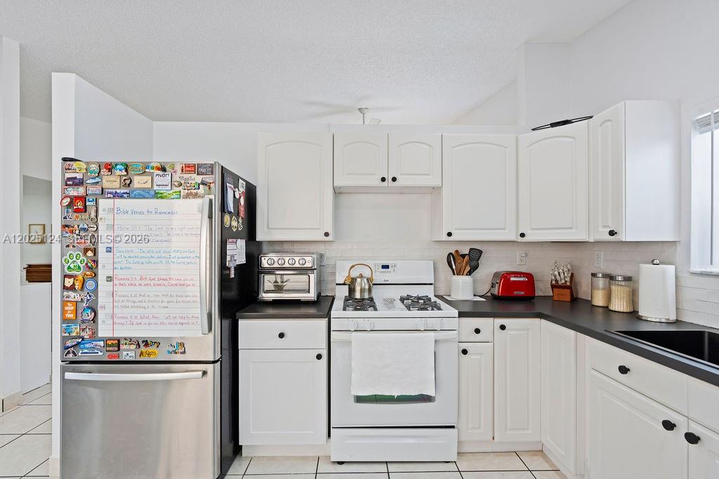 19080 NW 77th Court