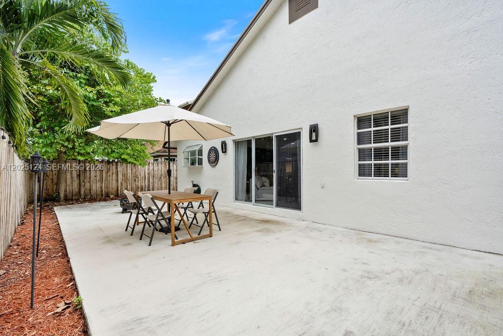 19080 NW 77th Court