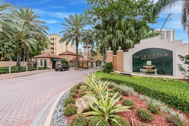 19555 E Country Club Drive