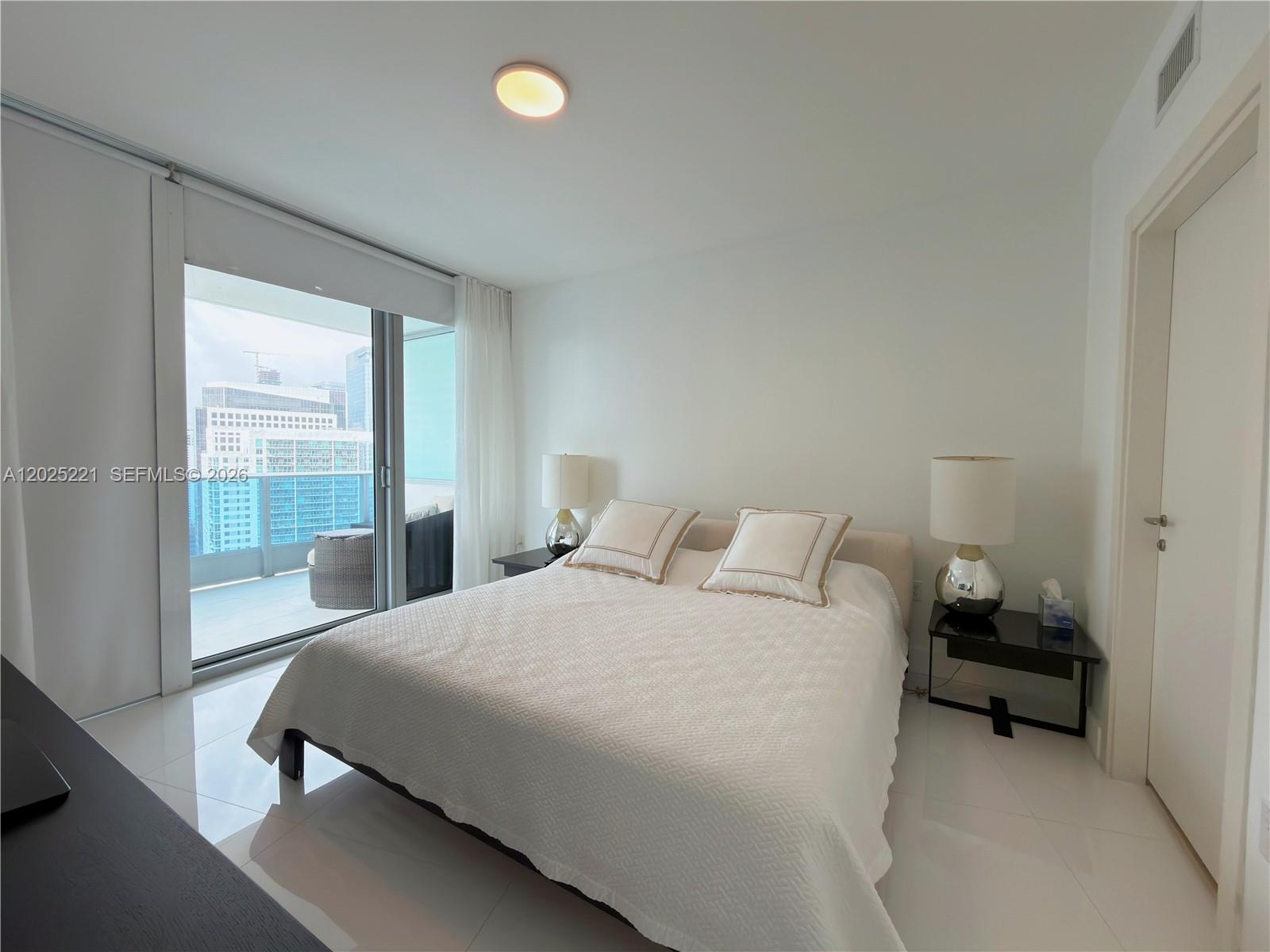 200 Biscayne Boulevard Way