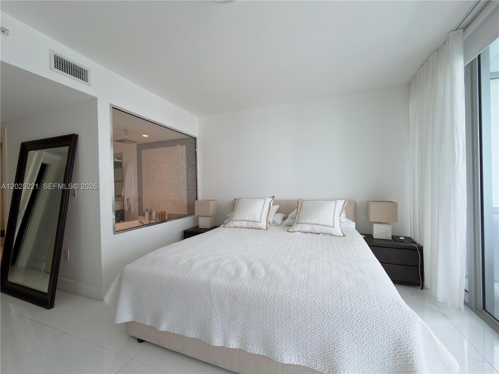 200 Biscayne Boulevard Way