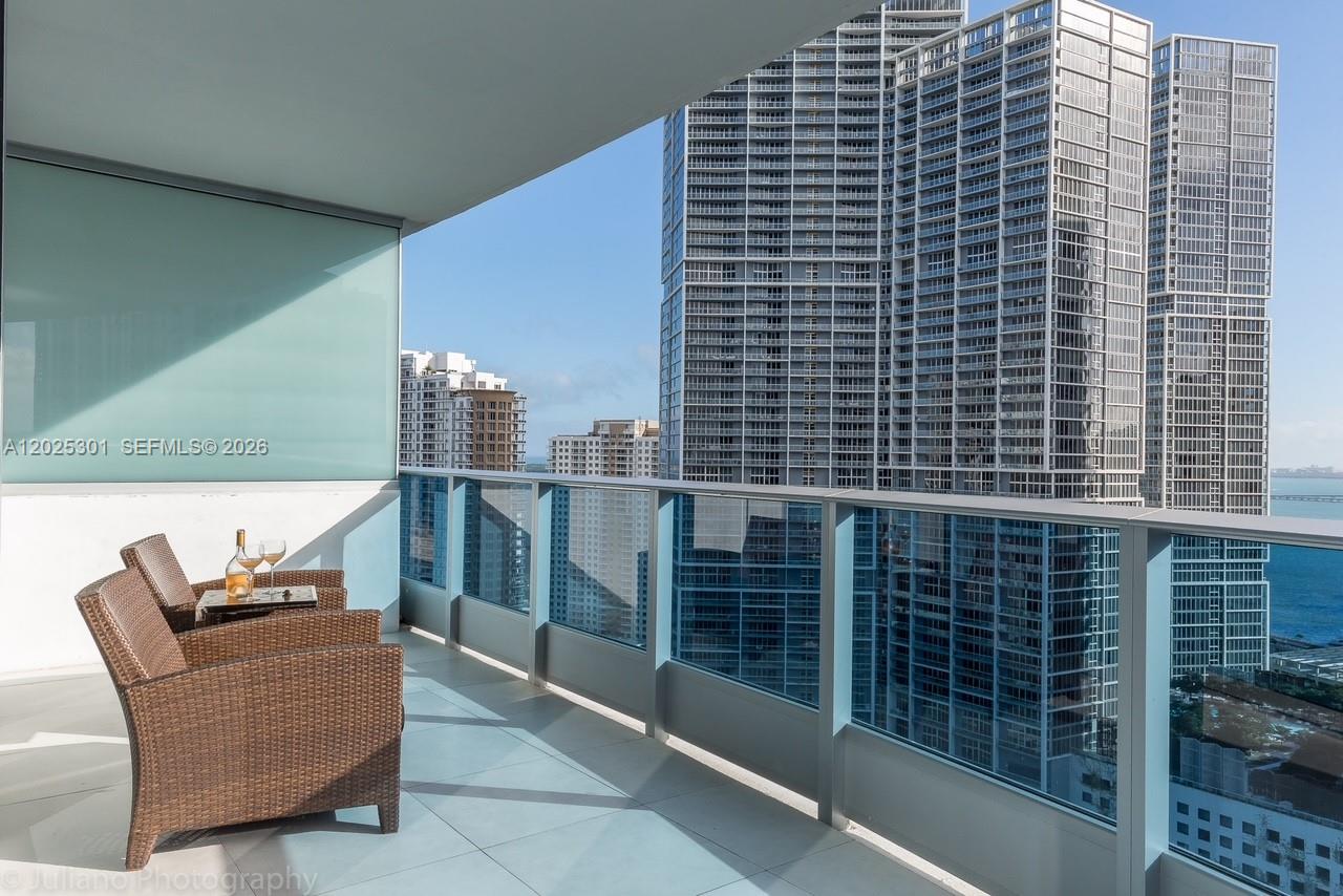 200 Biscayne Boulevard Way