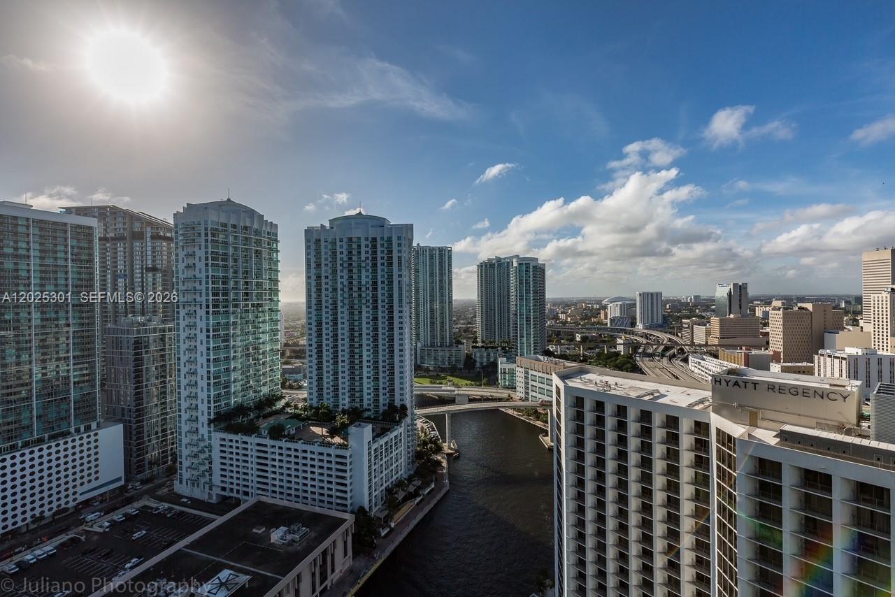 200 Biscayne Boulevard Way