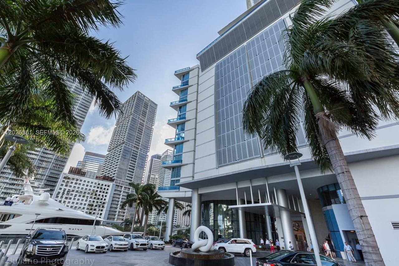 200 Biscayne Boulevard Way