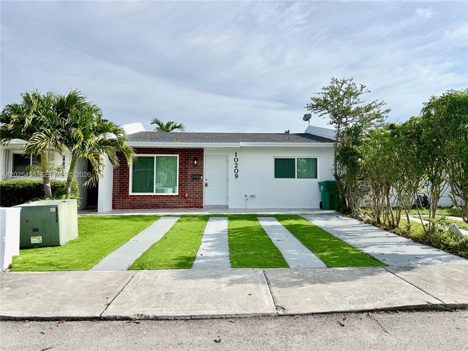 10209 SW 20th Terrace