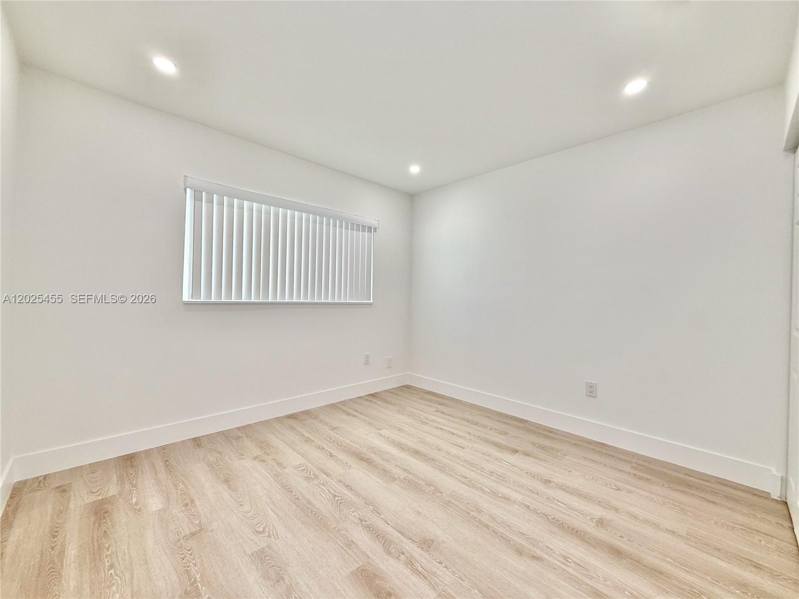 10209 SW 20th Terrace