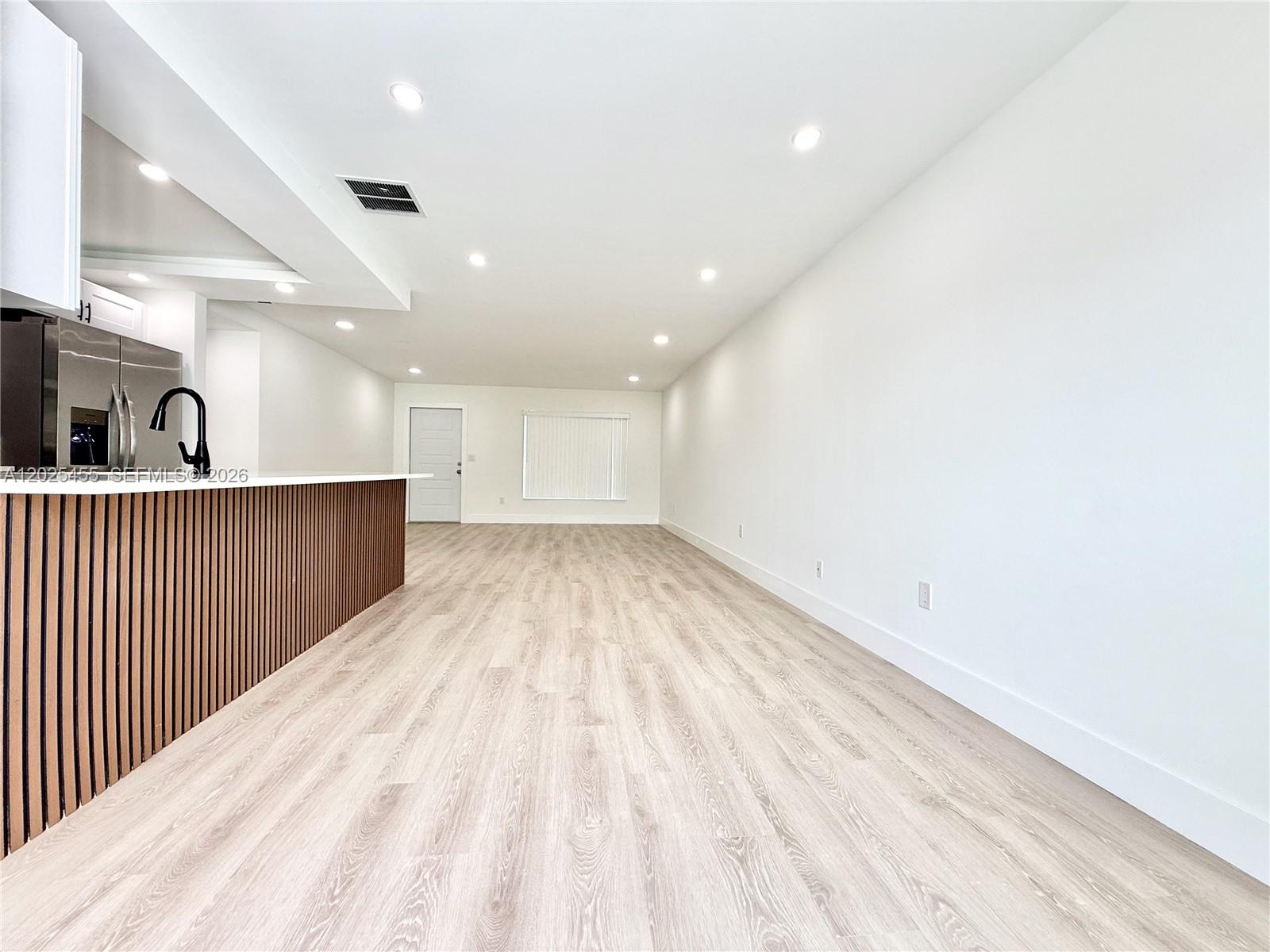 10209 SW 20th Terrace