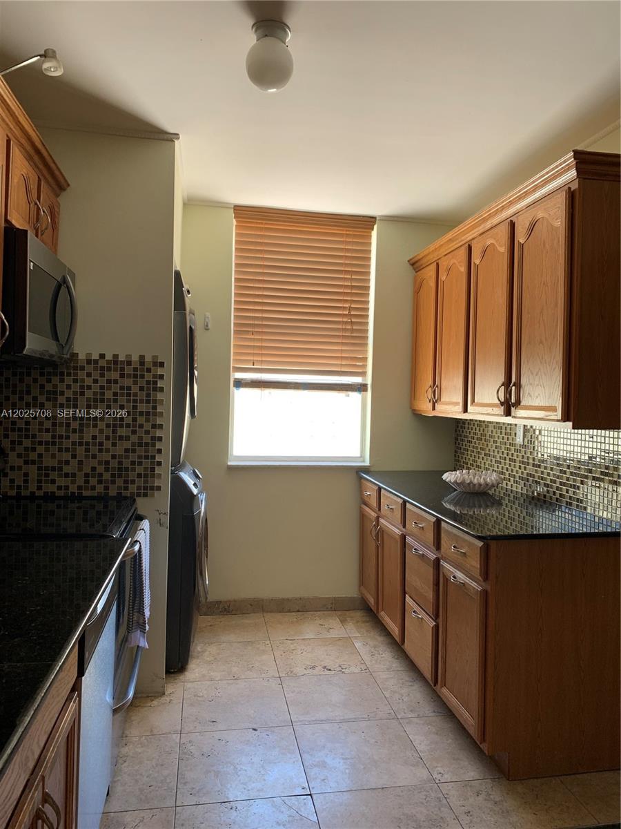 1651 NE 115th Street