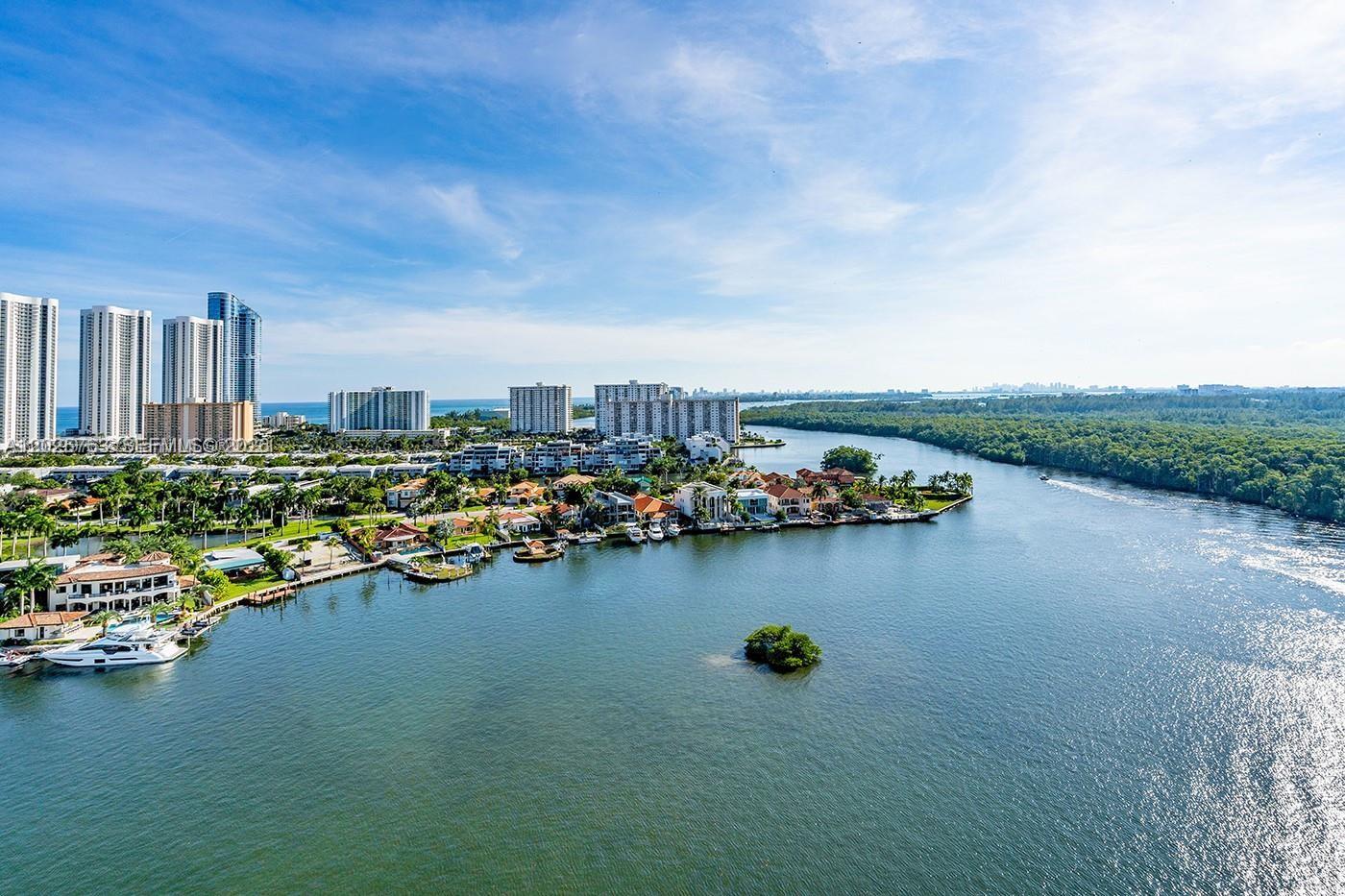 400 Sunny Isles Boulevard