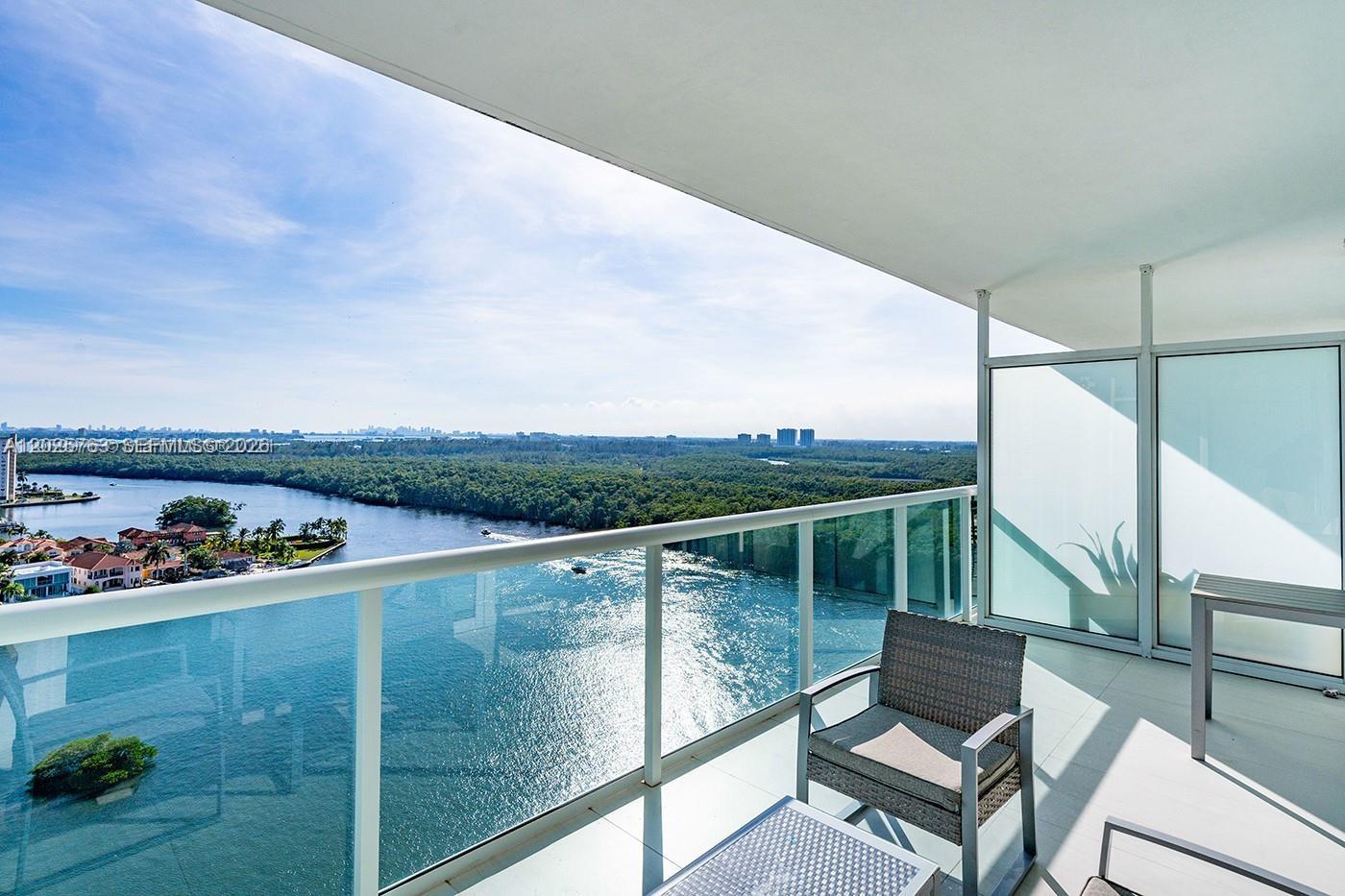 400 Sunny Isles Boulevard