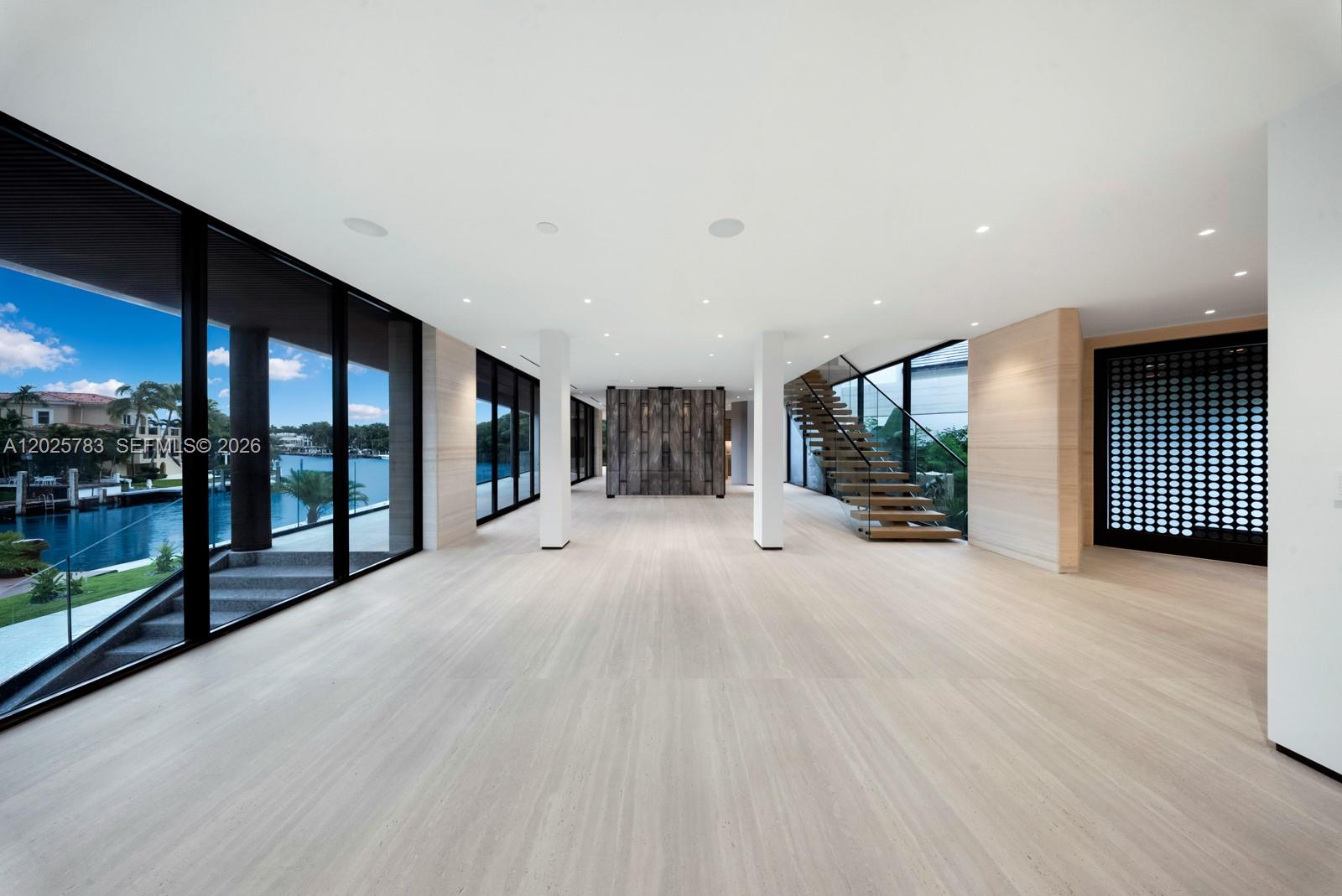 6941 Sunrise Court