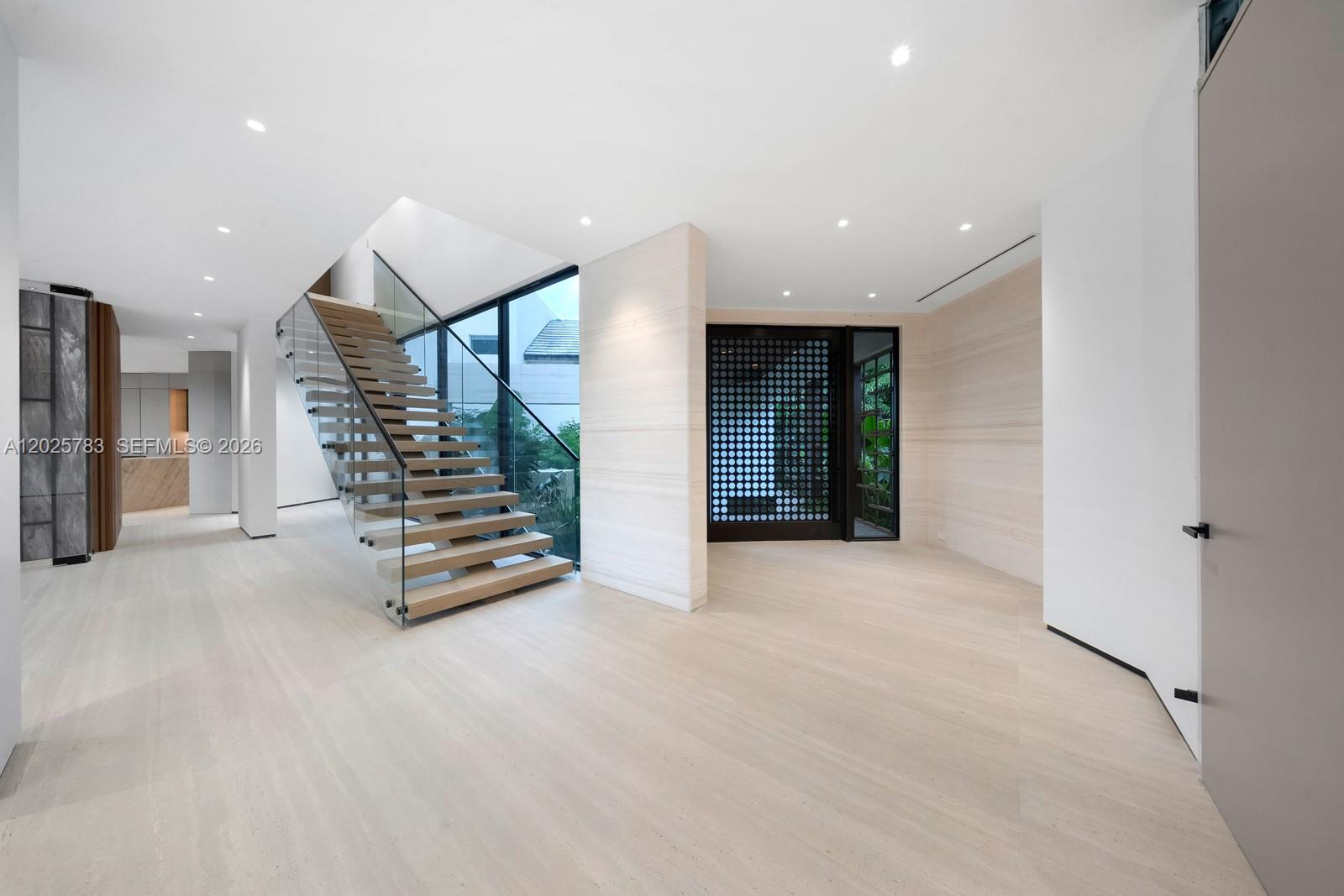6941 Sunrise Court