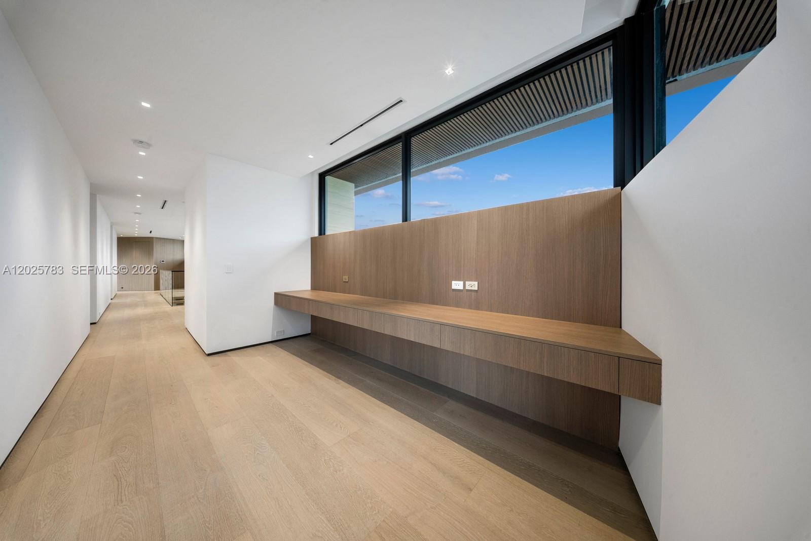 6941 Sunrise Court
