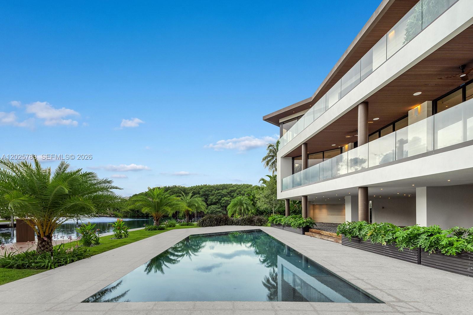 6941 Sunrise Court