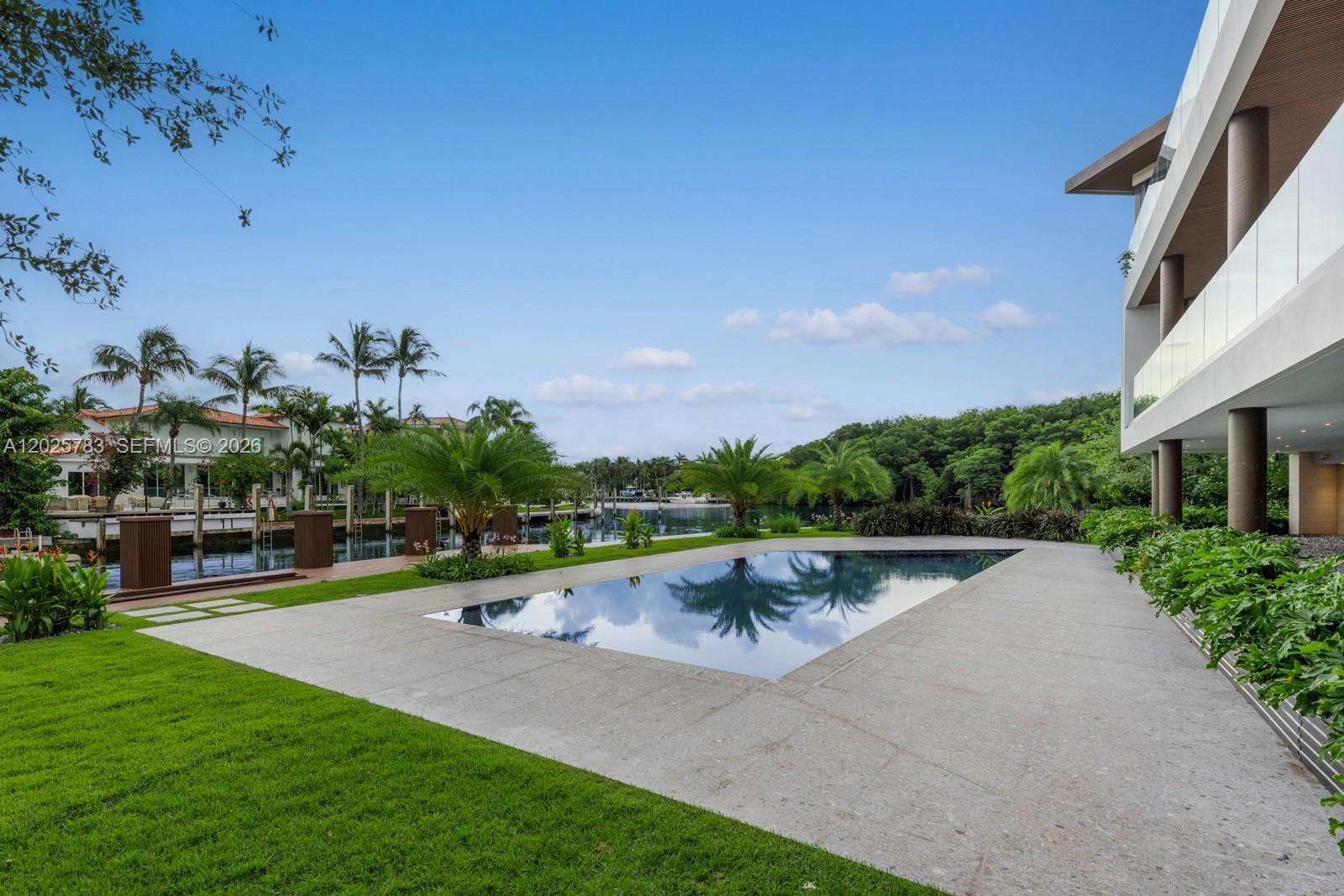 6941 Sunrise Court