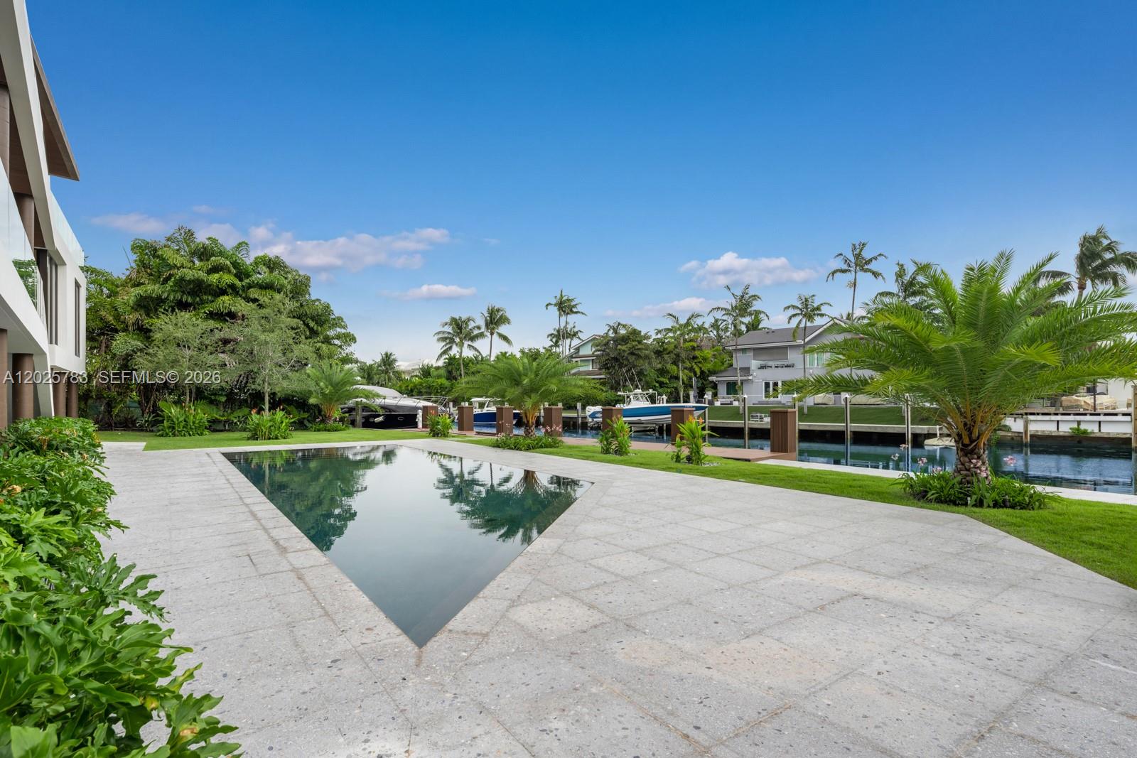 6941 Sunrise Court