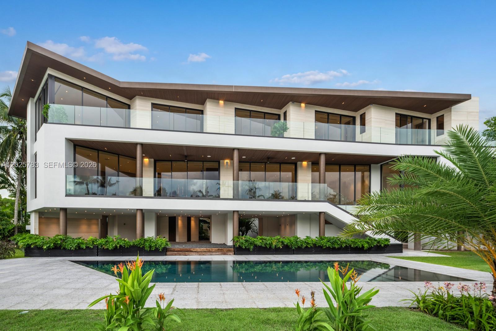 6941 Sunrise Court